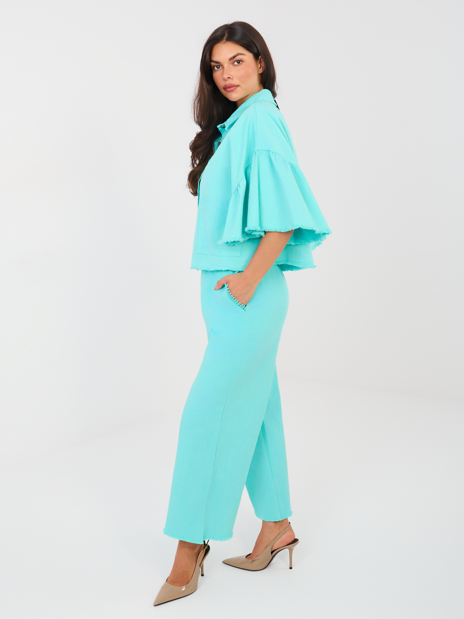 Tyrkysový komplet s volnými rukávy