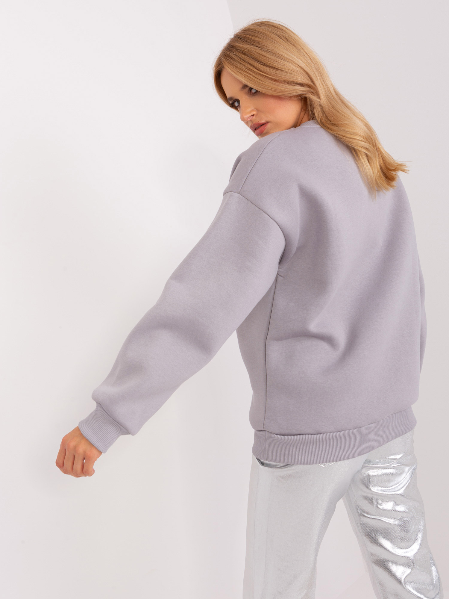 Sweatshirt-EM-BL-617-8.10-white-grey