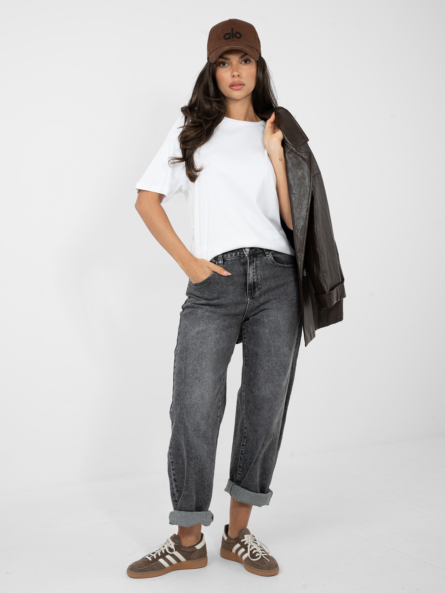 Bílé dámské tričko s krátkým rukávem