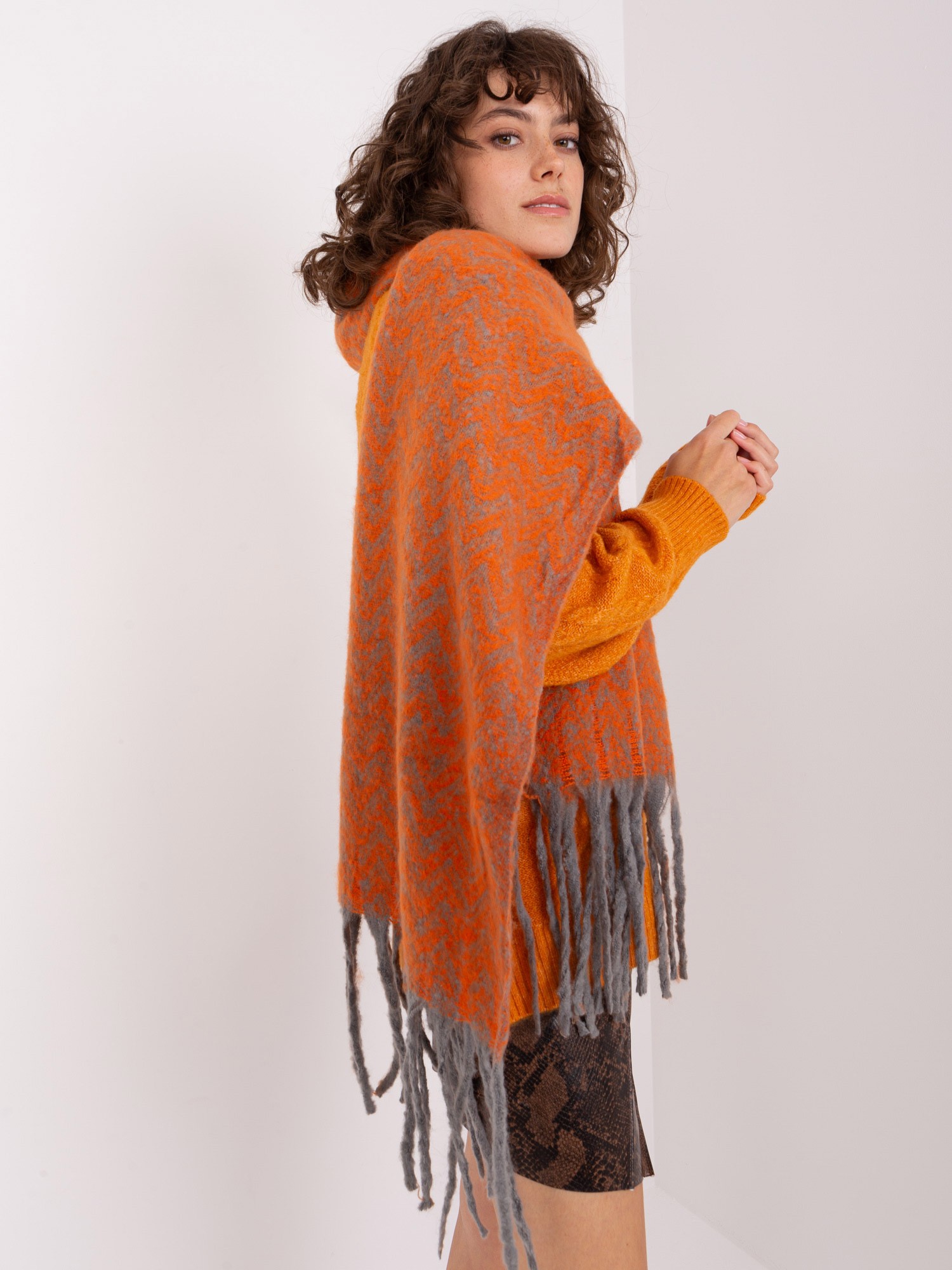 Scarf-AT-SZ-23125.75-bright orange