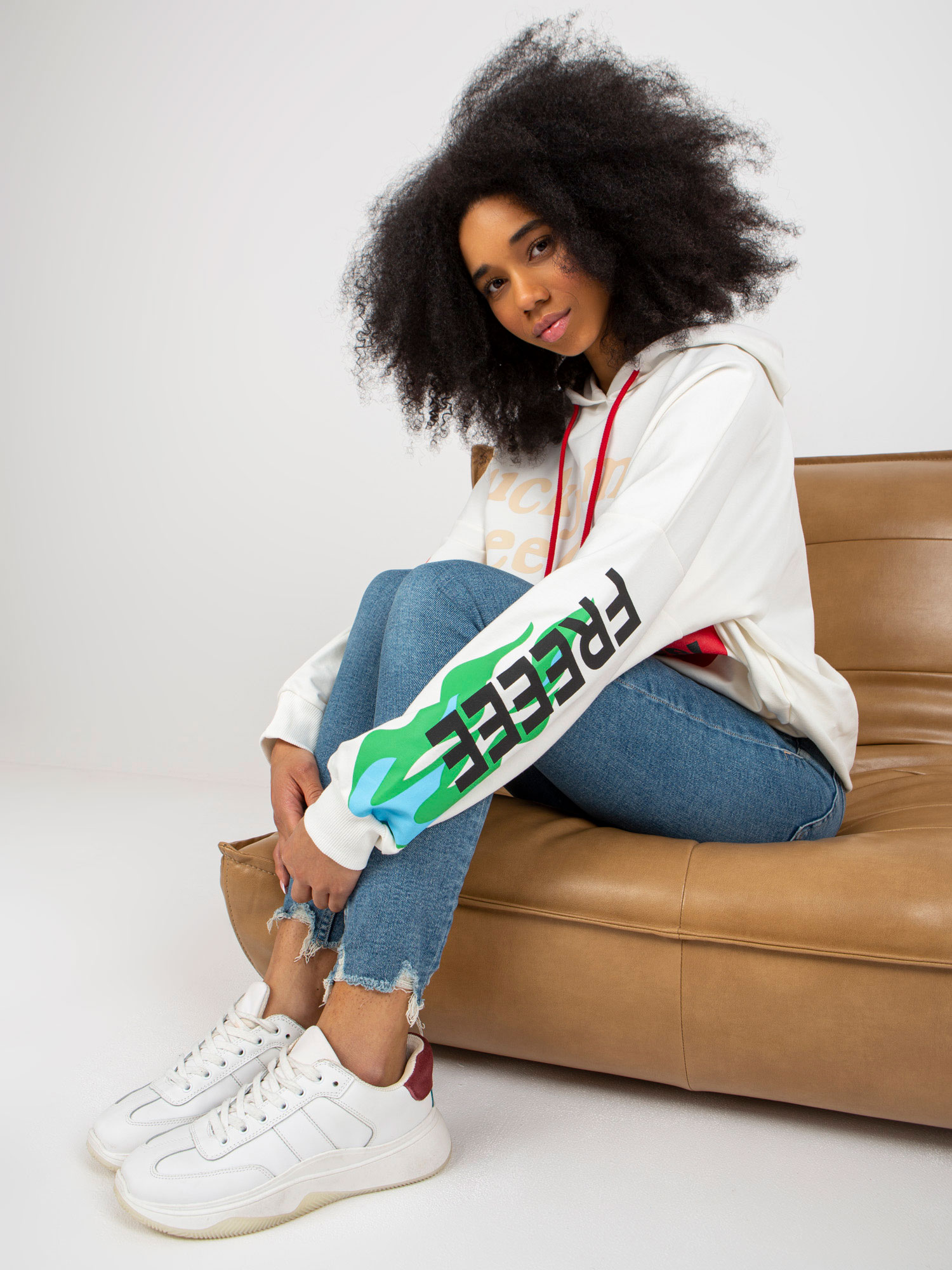 Sweatshirt-FA-BL-8472.05-ecru