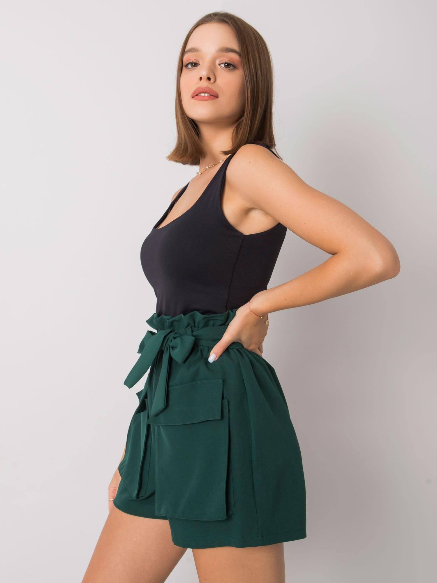 Shorts-DHJ-SN-13295.76-dark green