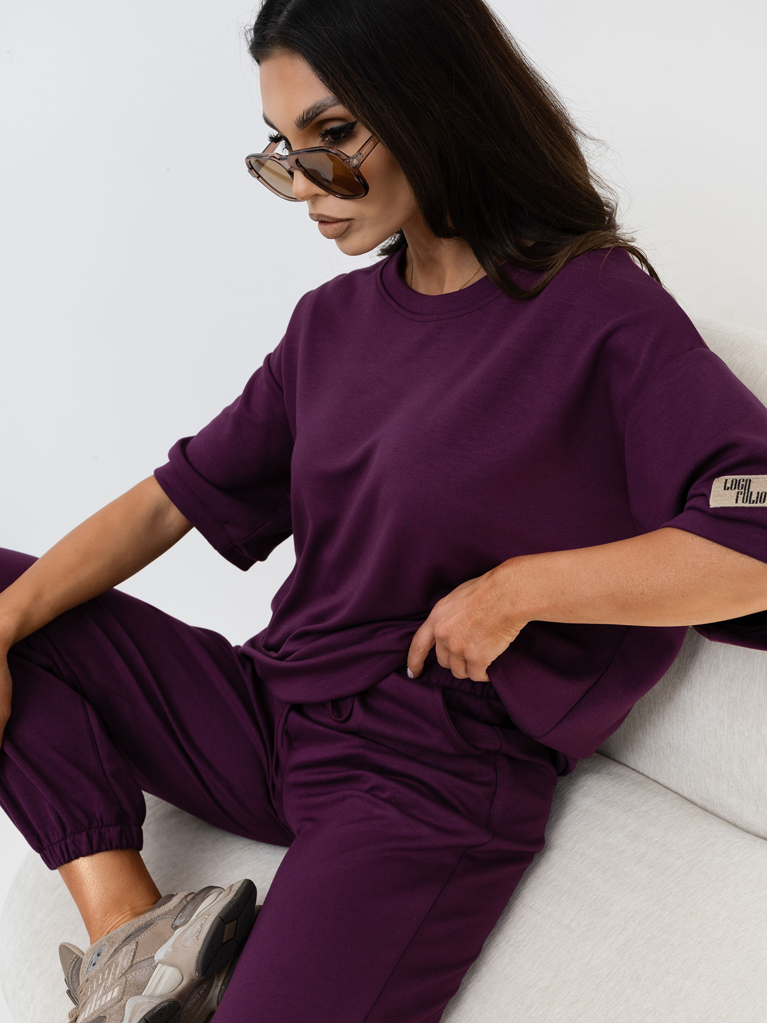 Sliwkowy dresový komplet