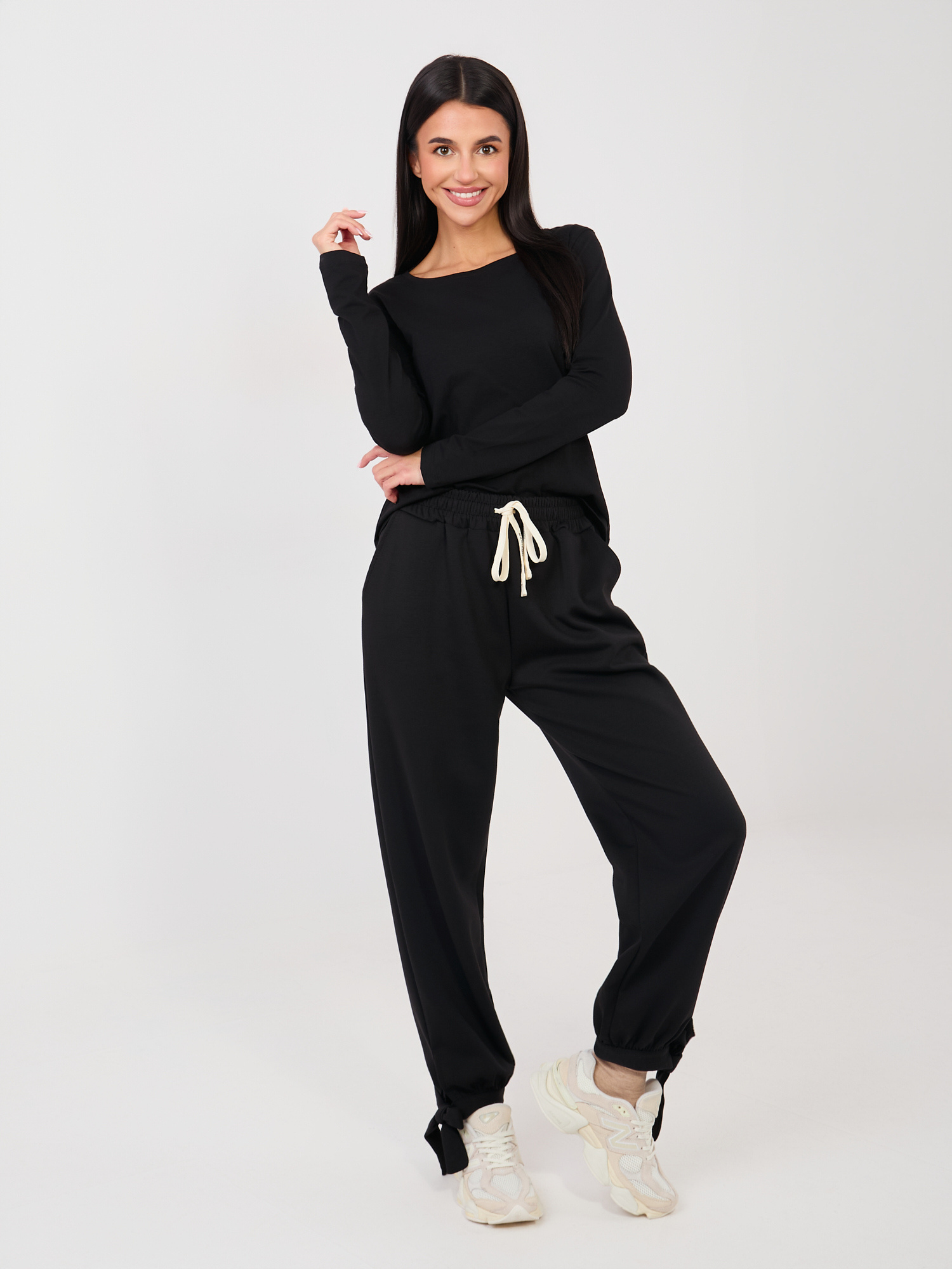 Černá halenka s dlouhým rukávem