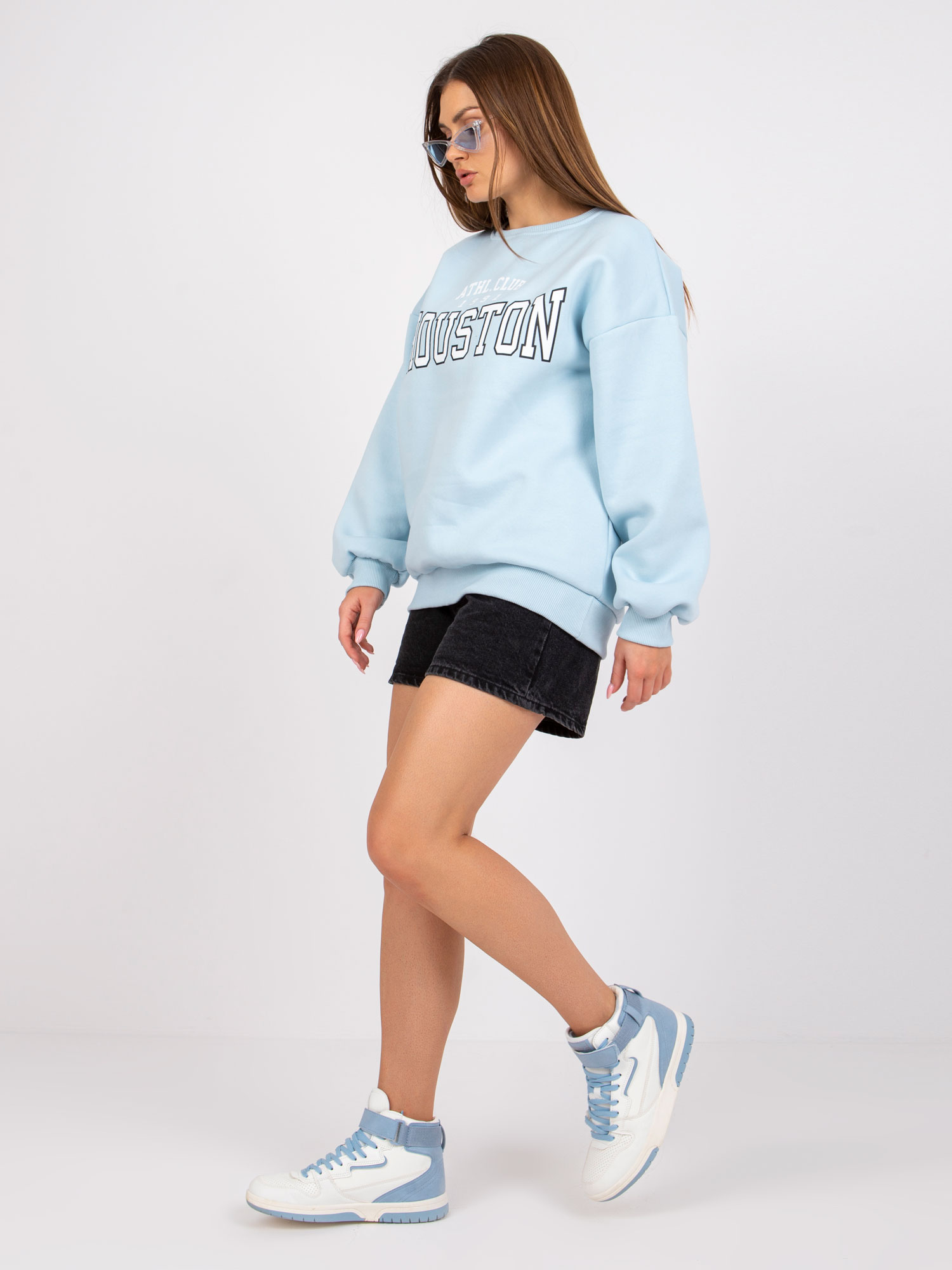 Sweatshirt-EM-BL-617-H.21X-light blue