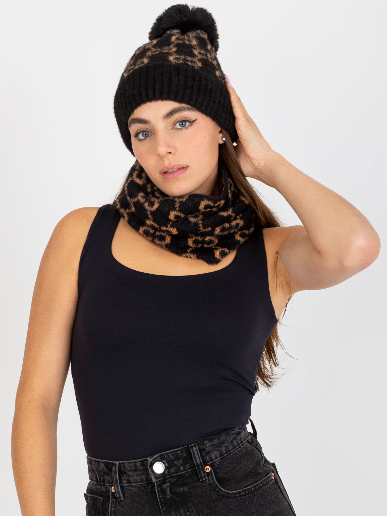 Cap-AT-CZ-CM-319.41P-black