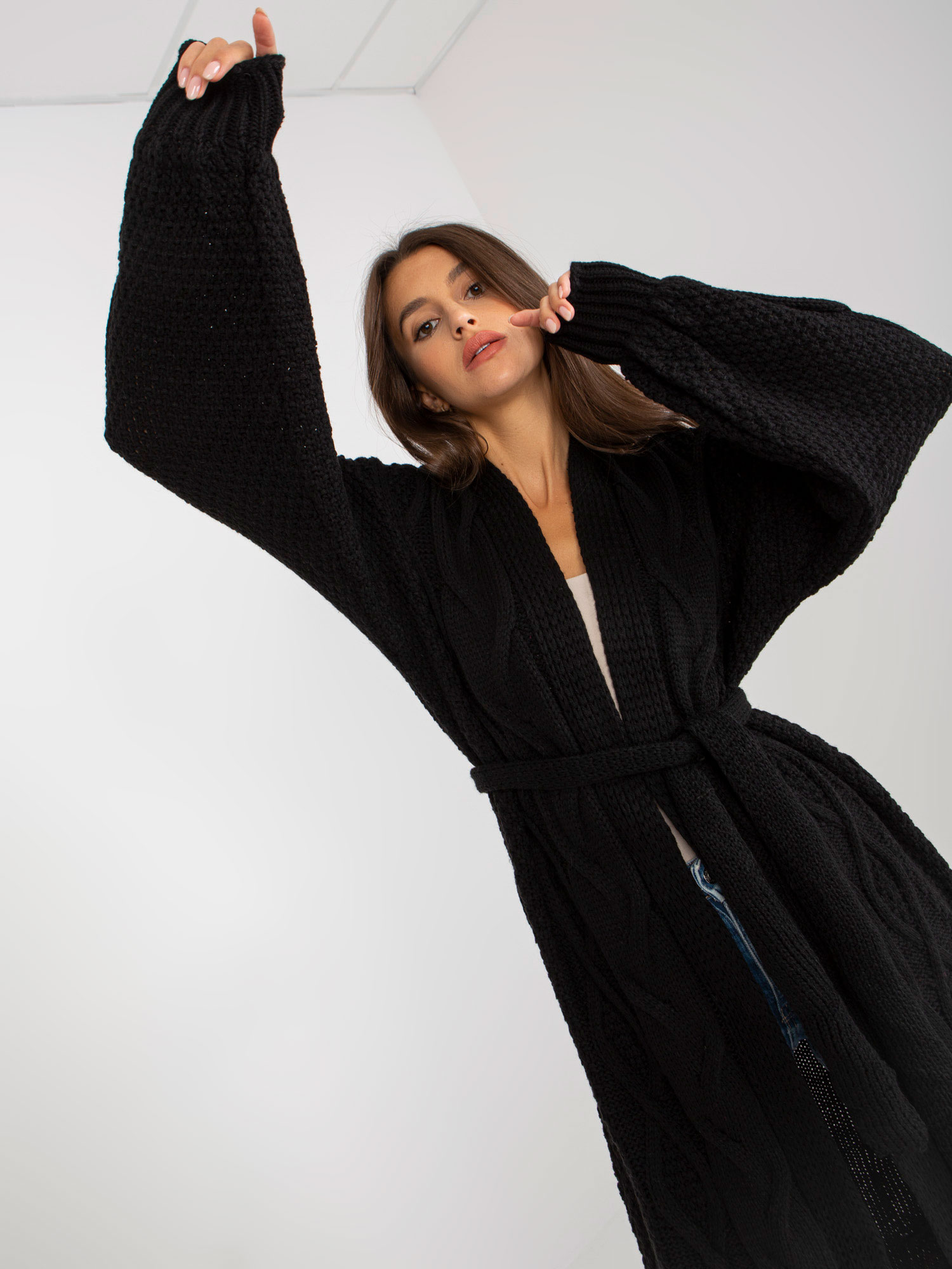 Sweater-LC-SW-8020.16P-black