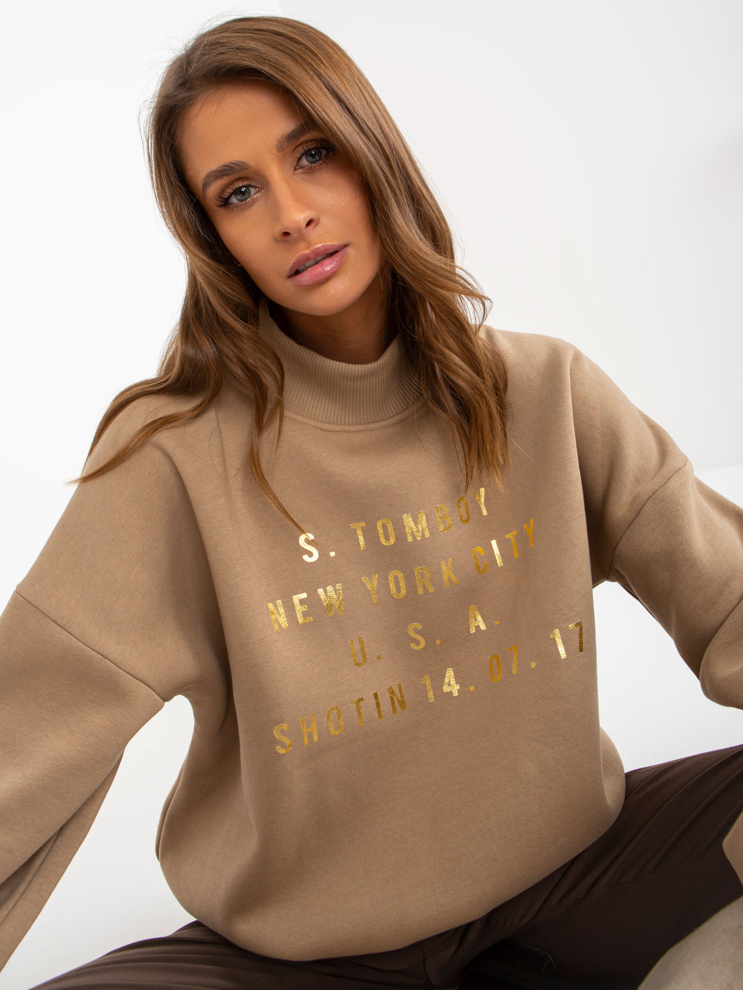 Sweatshirt-EM-BL-643.39X-dark beige