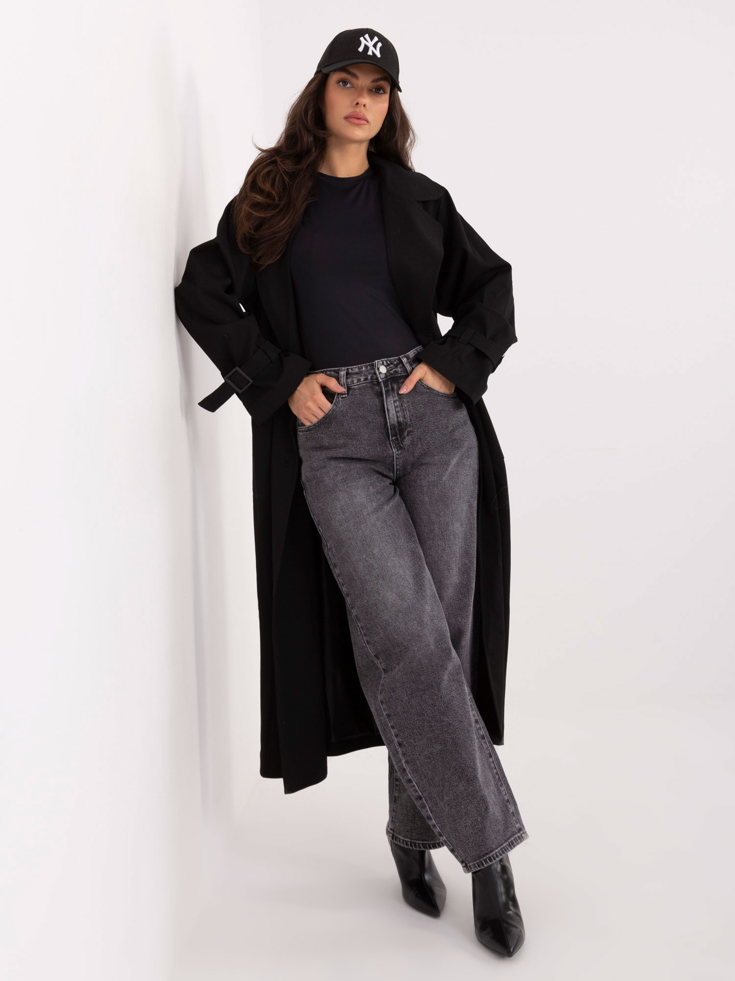 Čierne tričko s krátkym rukávom