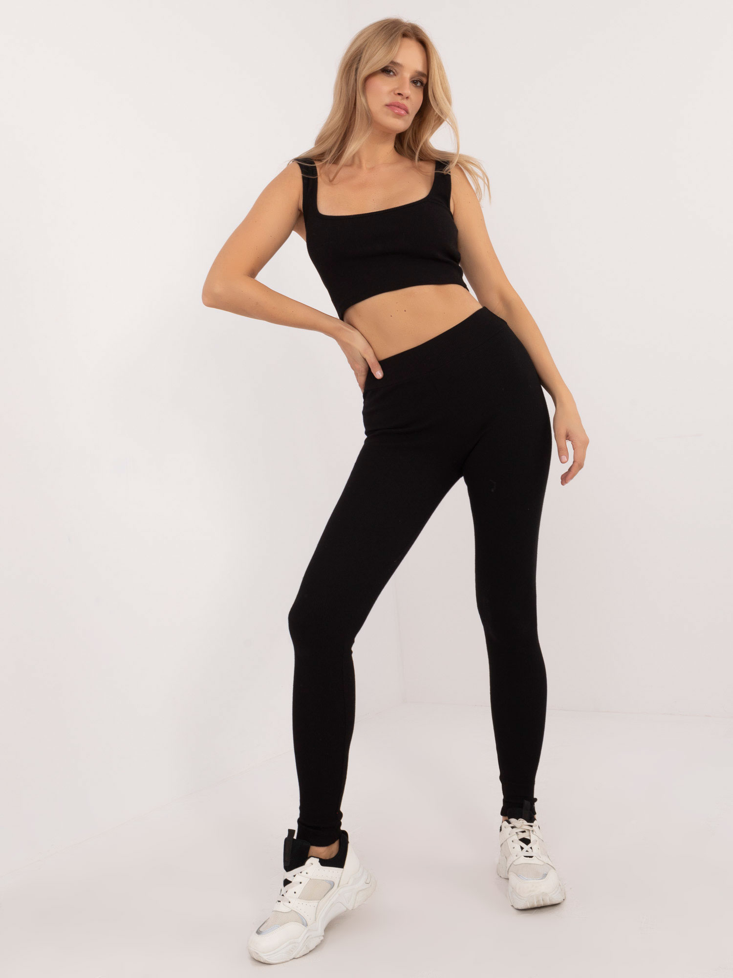 Set-EM-KMPL-966.03P-black-white
