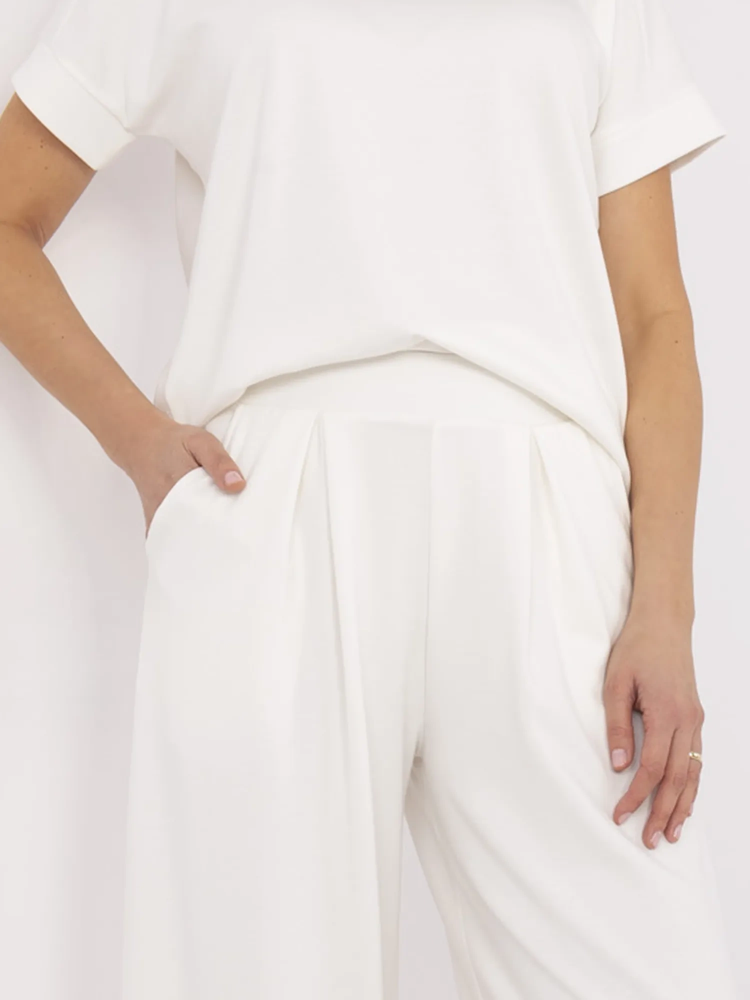 Sweatpants-RV-DR-A613.69-ecru