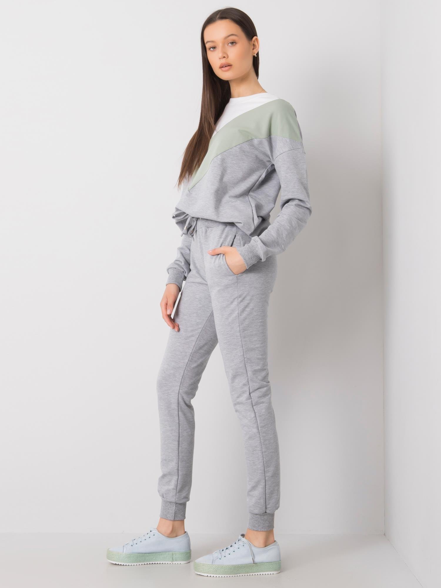 Set-RV-KMPL-6715.33P-grey