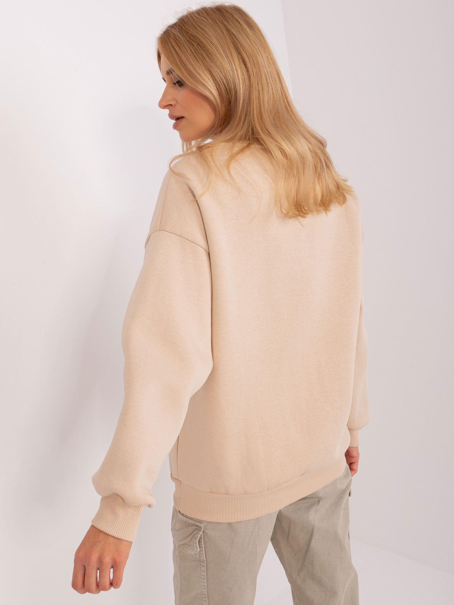 Sweatshirt-EM-BL-617-12.04-beige
