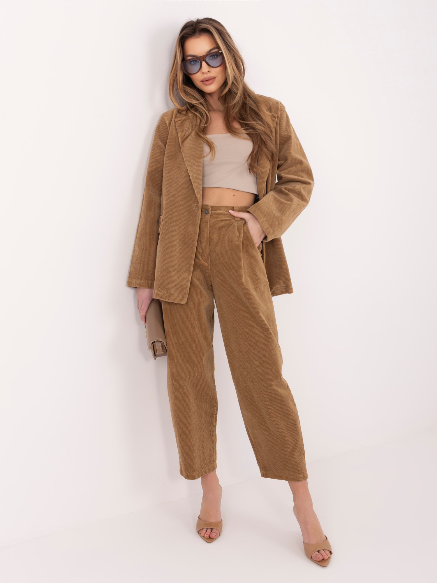 Kamelové manšestrové kalhoty 7/8