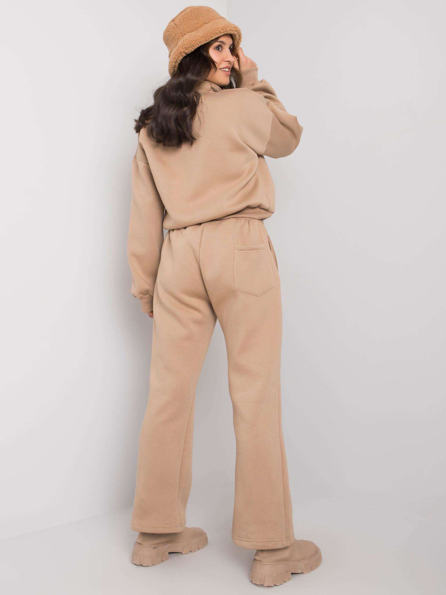 Set-EM-KMPL-708.16-dark beige