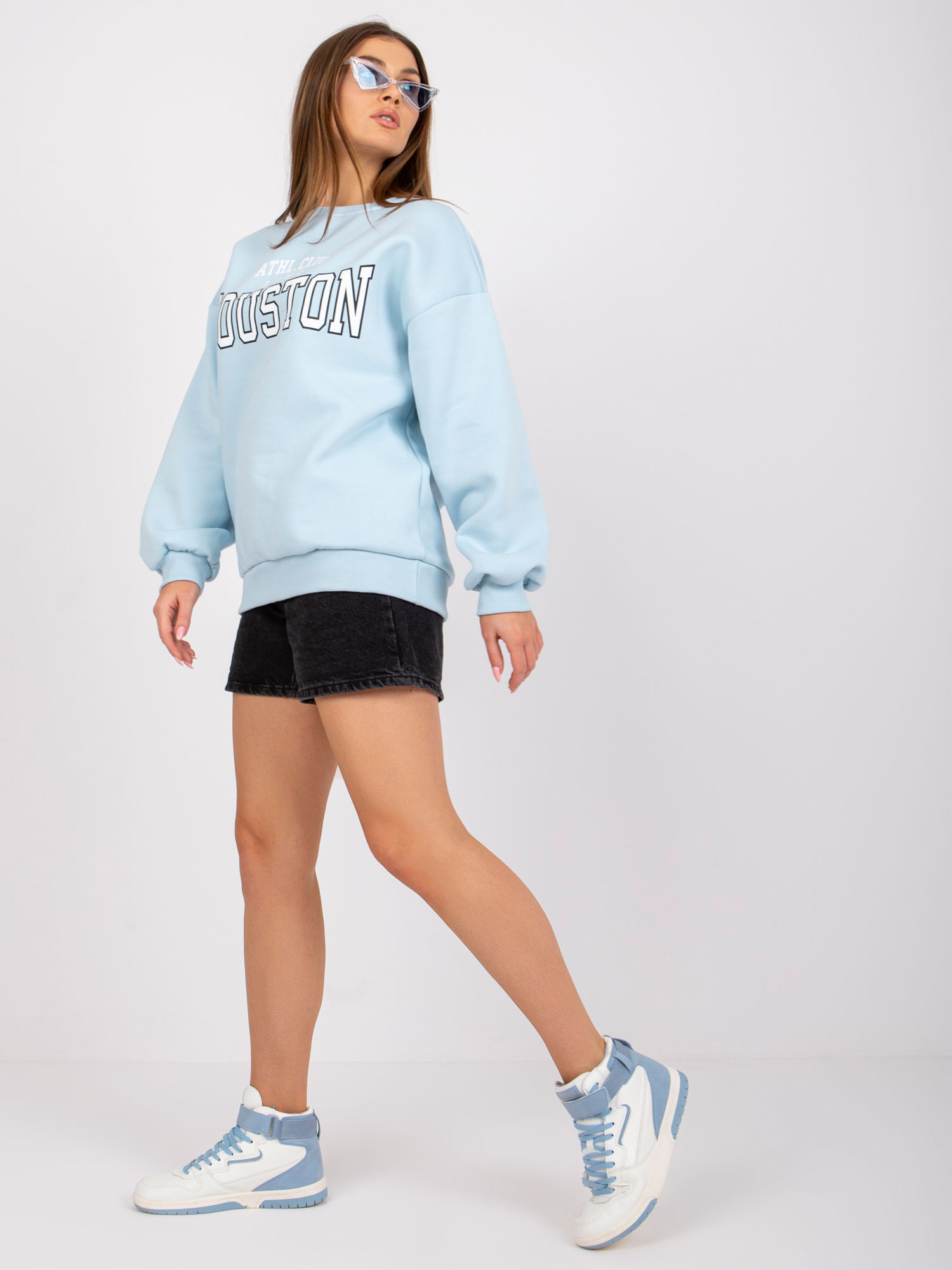 Sweatshirt-EM-BL-617-H.21X-light blue