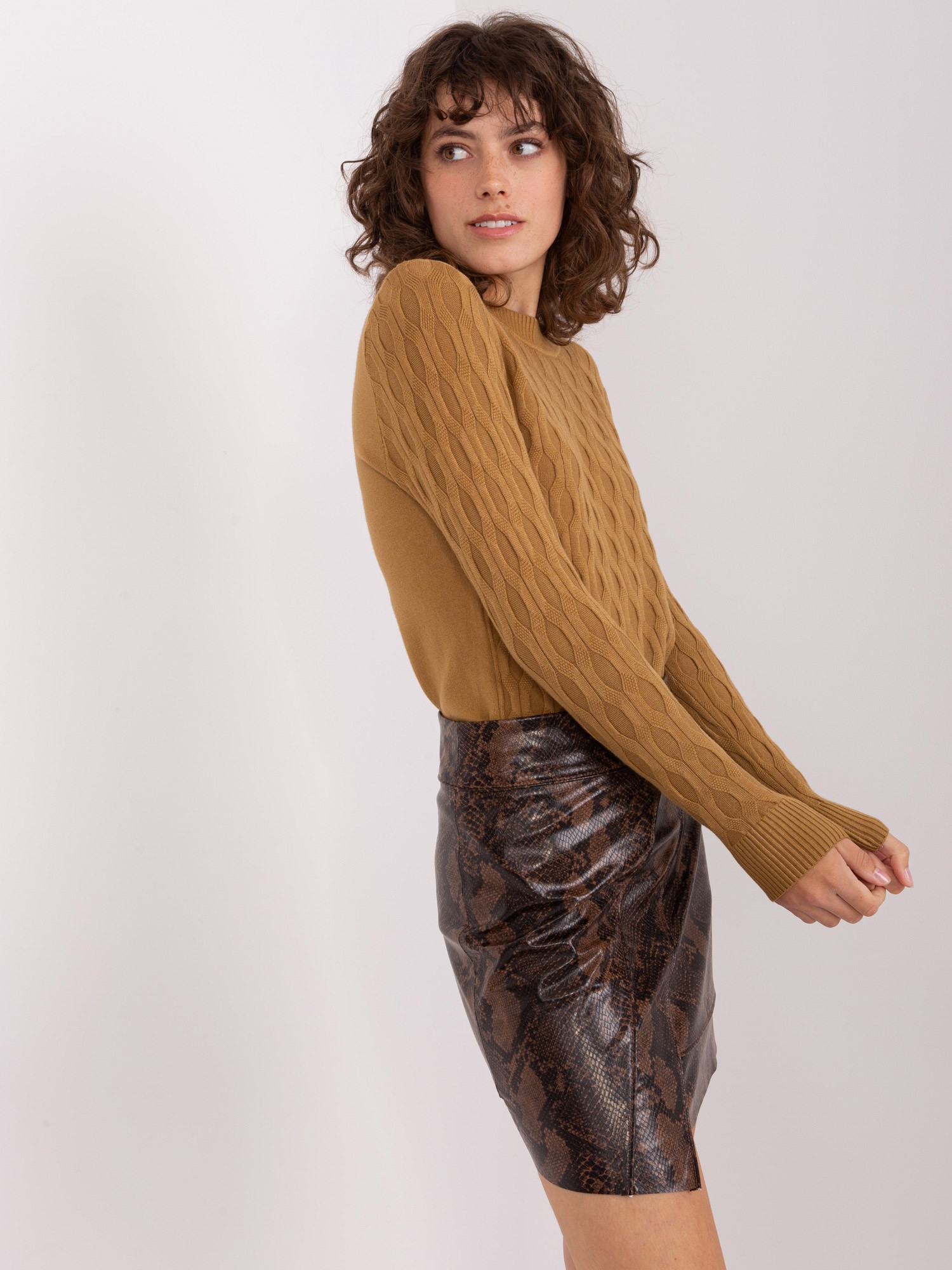 Sweater-AT-SW-2324-2.68-camel