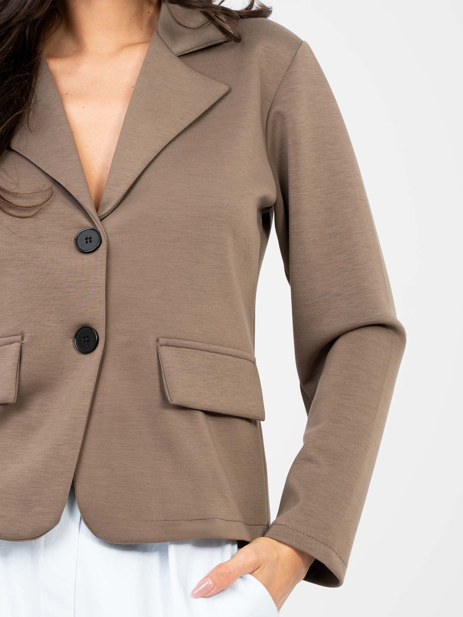 Кафяво трикотажно яке