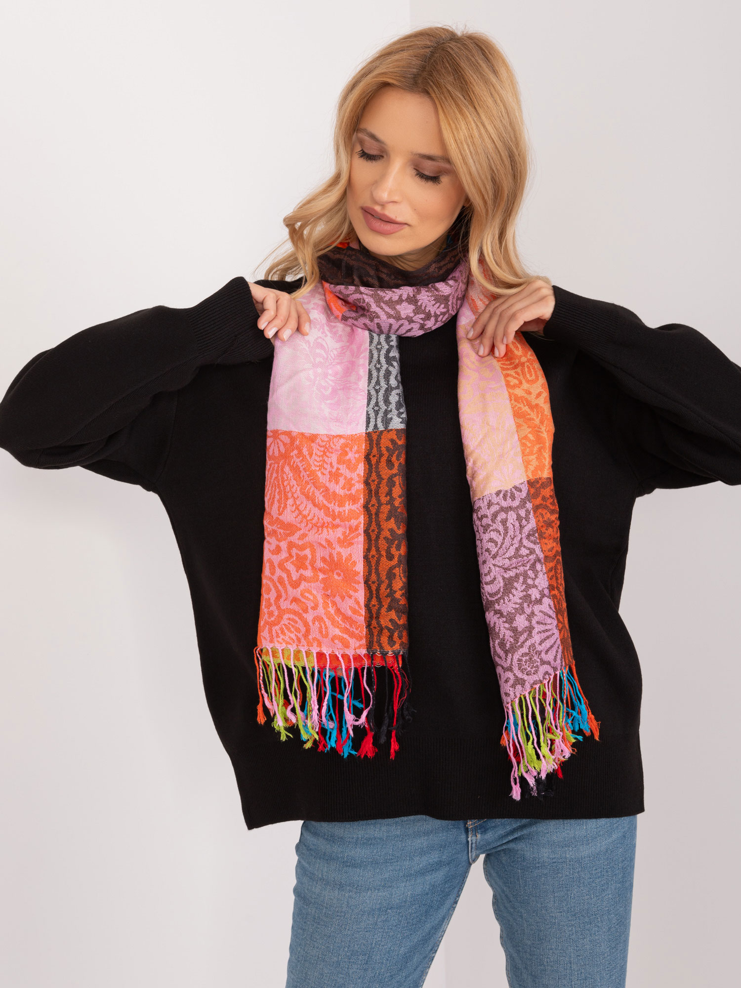 Banna-AT-CH-TC024.45-multicolor