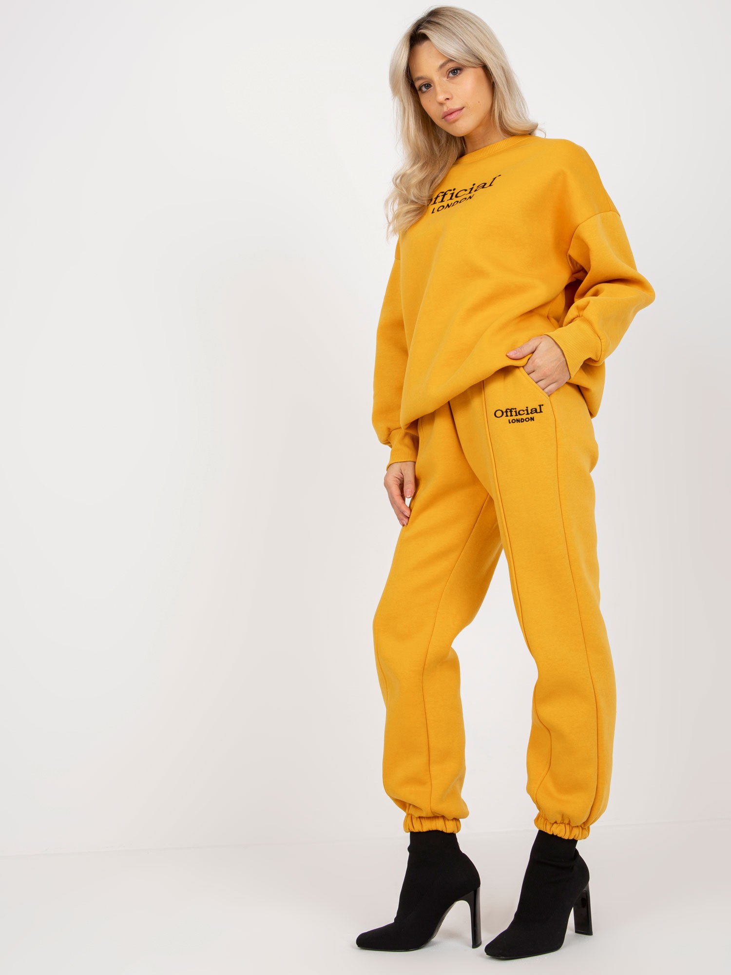 Set-EM-KMPL-641.91-dark yellow