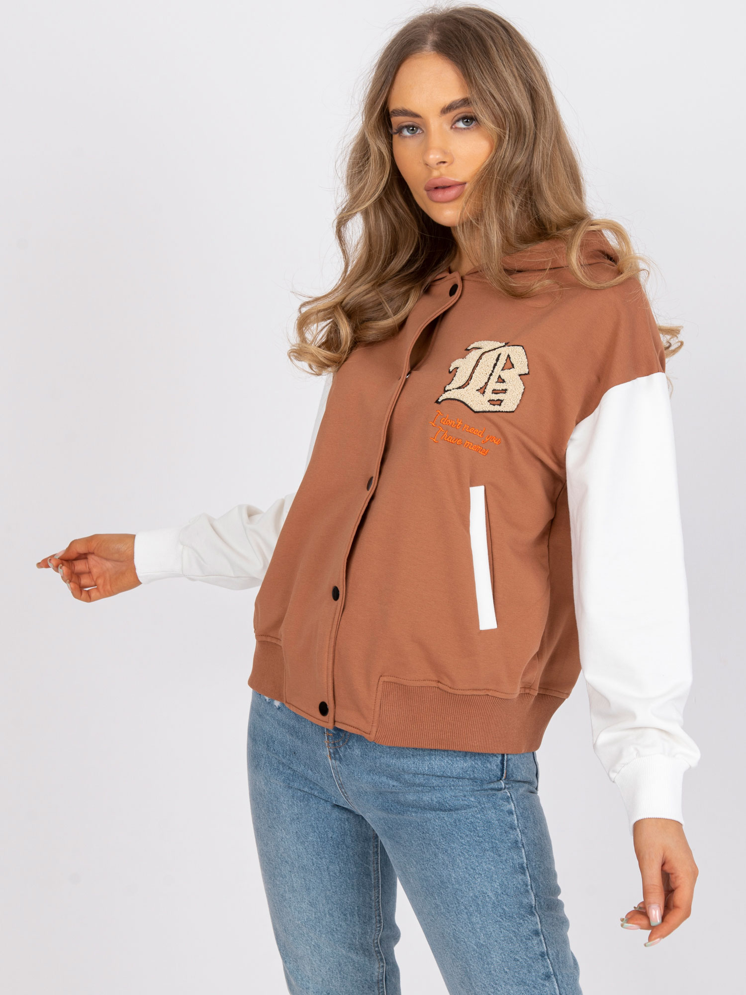 Sweatshirt-FA-BL-7471.37X-light brown