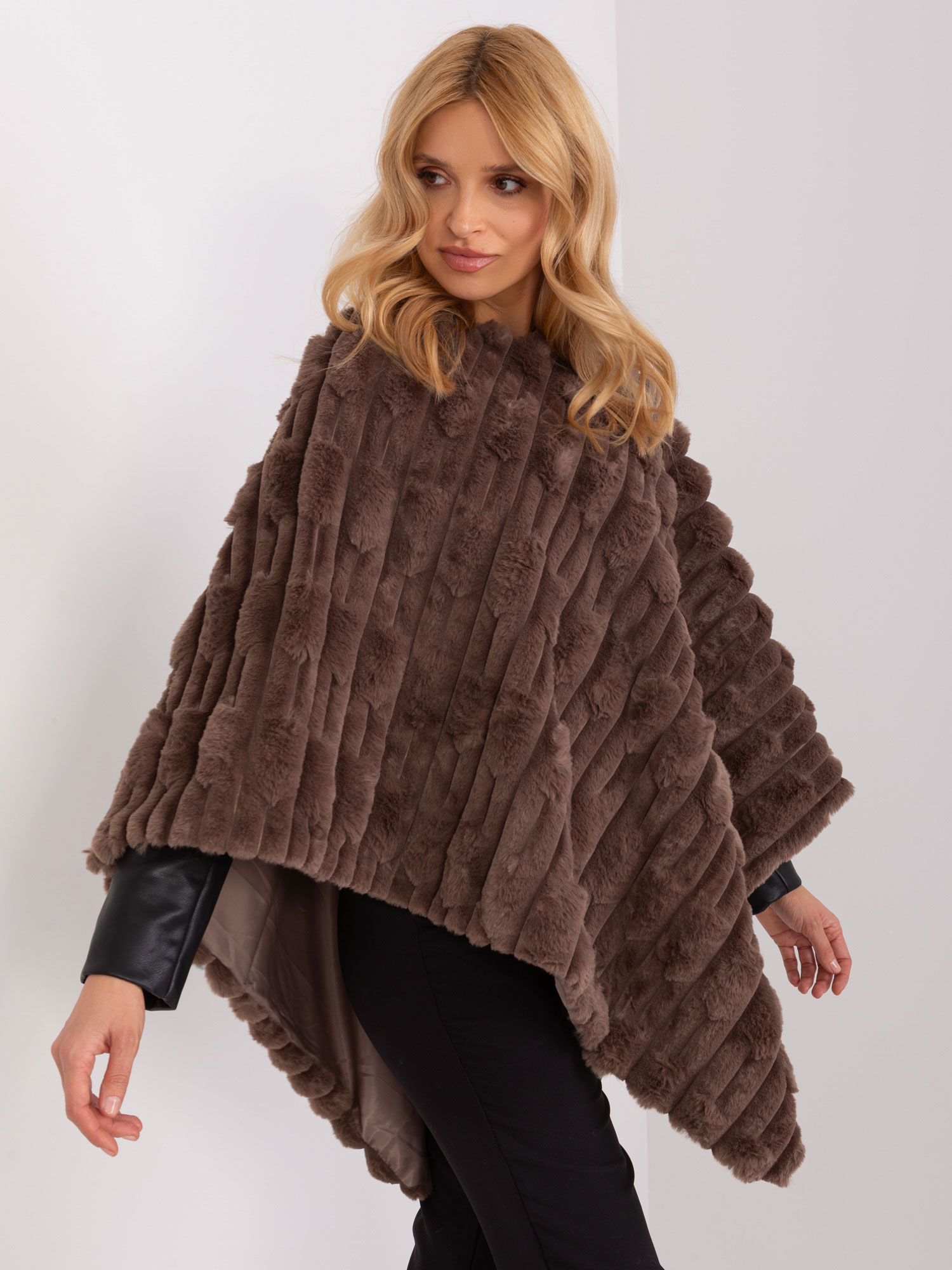 Poncho-AT-PN-2347.68-brown