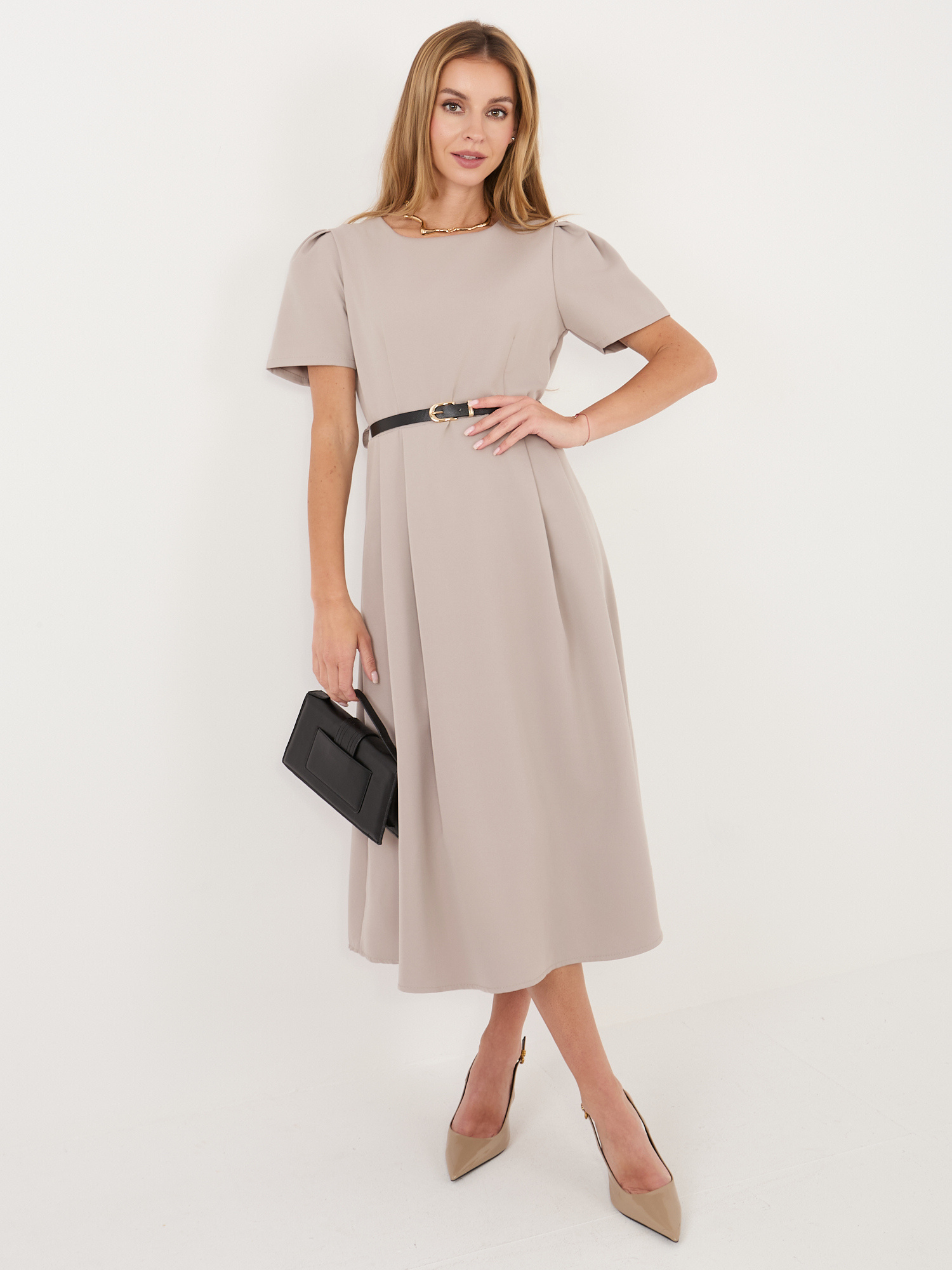 Разкроена рокля с колан, тъмнобежова