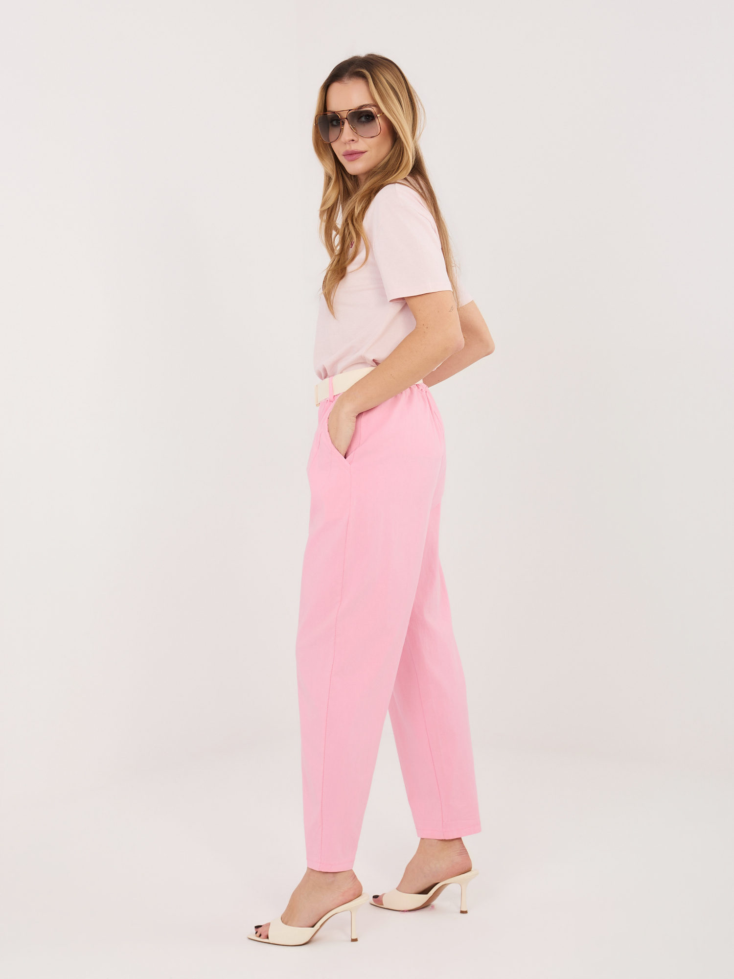 Розови платнени панталони