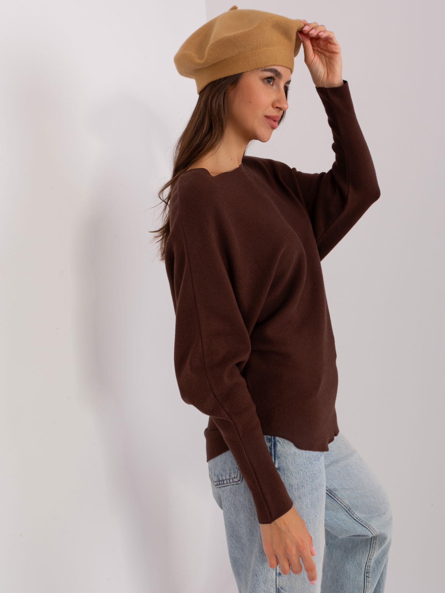 Cap-AT-CZ-231305.85P-camel