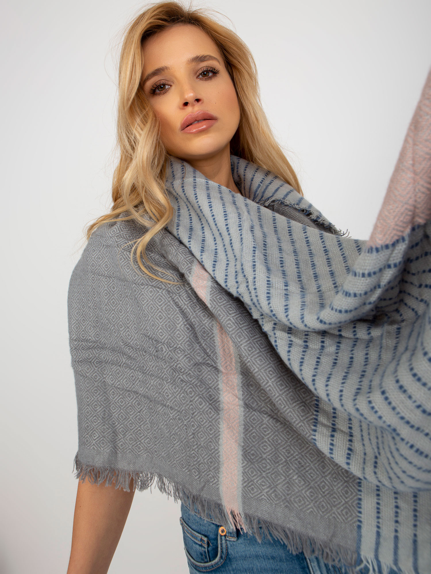 Banna-AT-CH-14201-1.77P-Grey-Pink