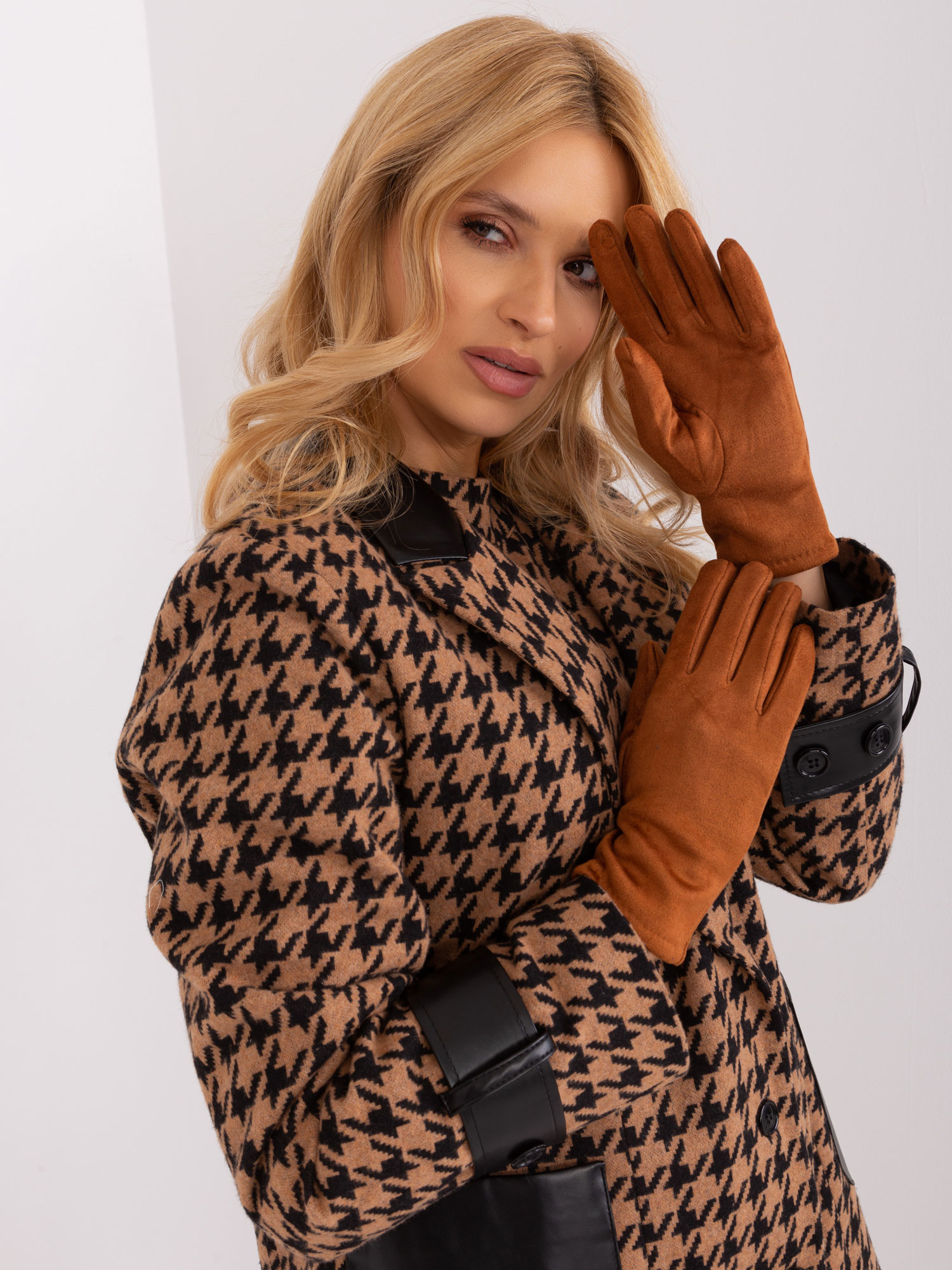 Gloves-AT-RK-2370.99-light brown
