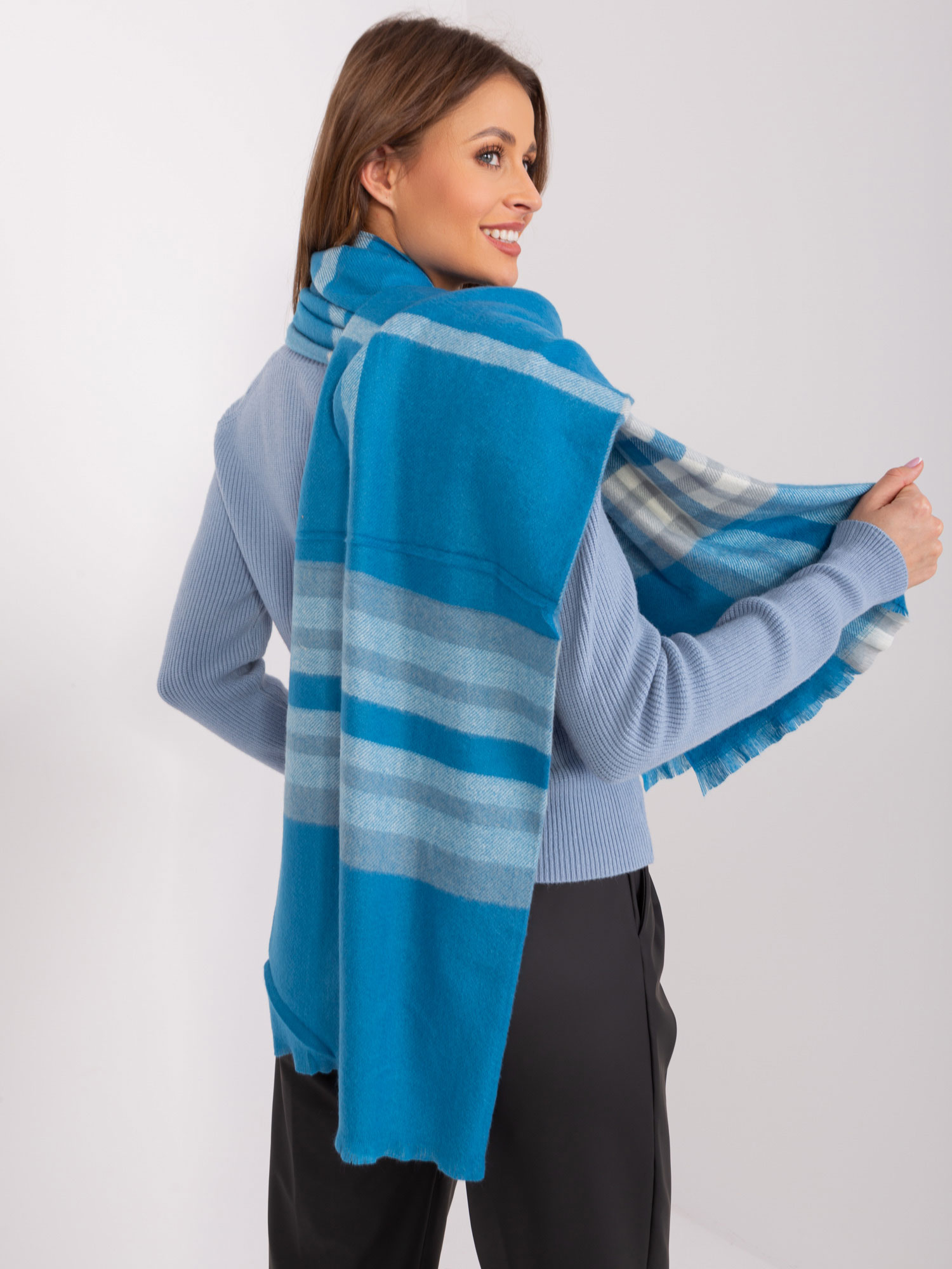 Scarf-AT-SZ-23125-1.26-Grey-Blue