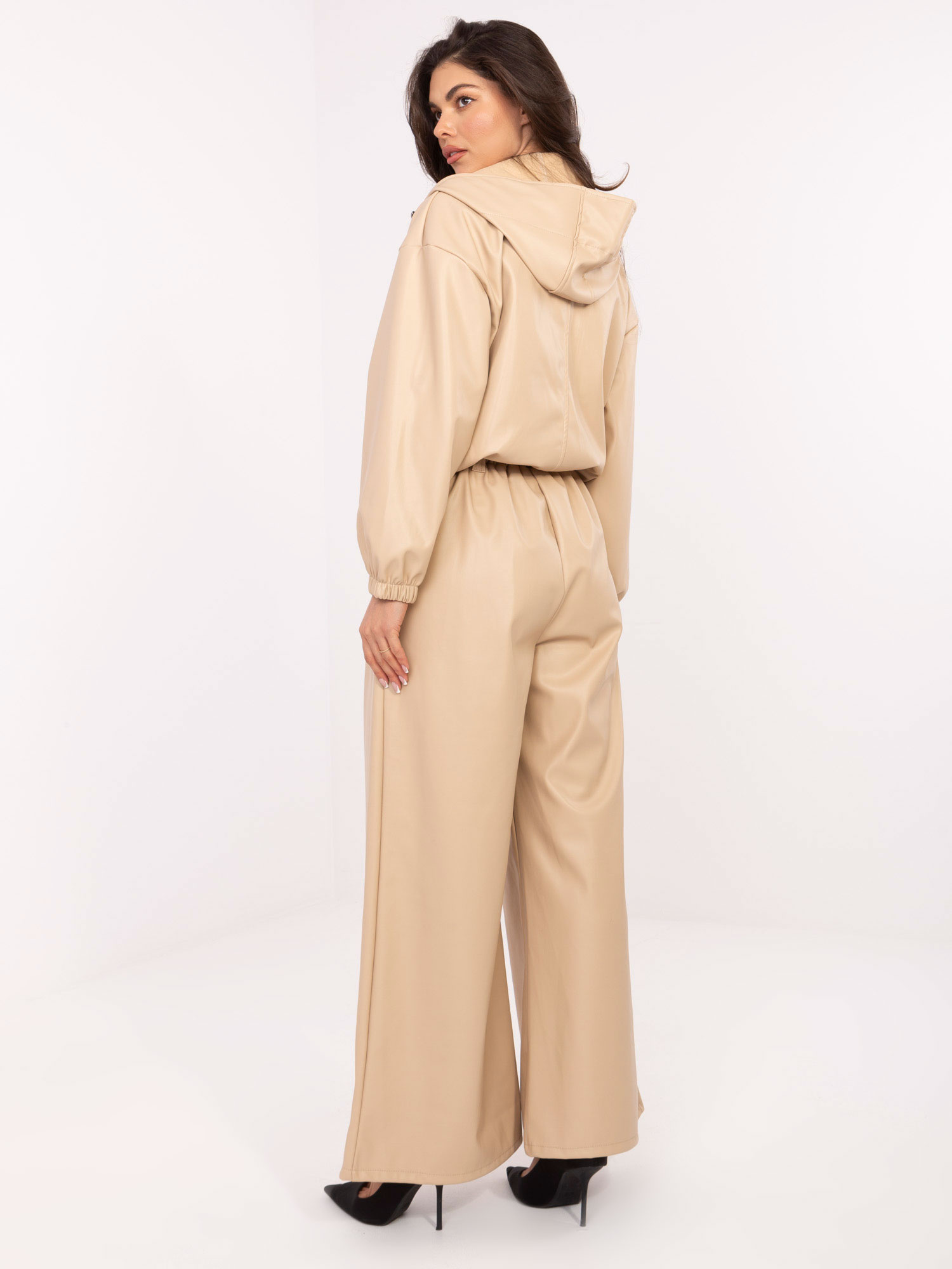 Béžové business nohavice s kapucňou