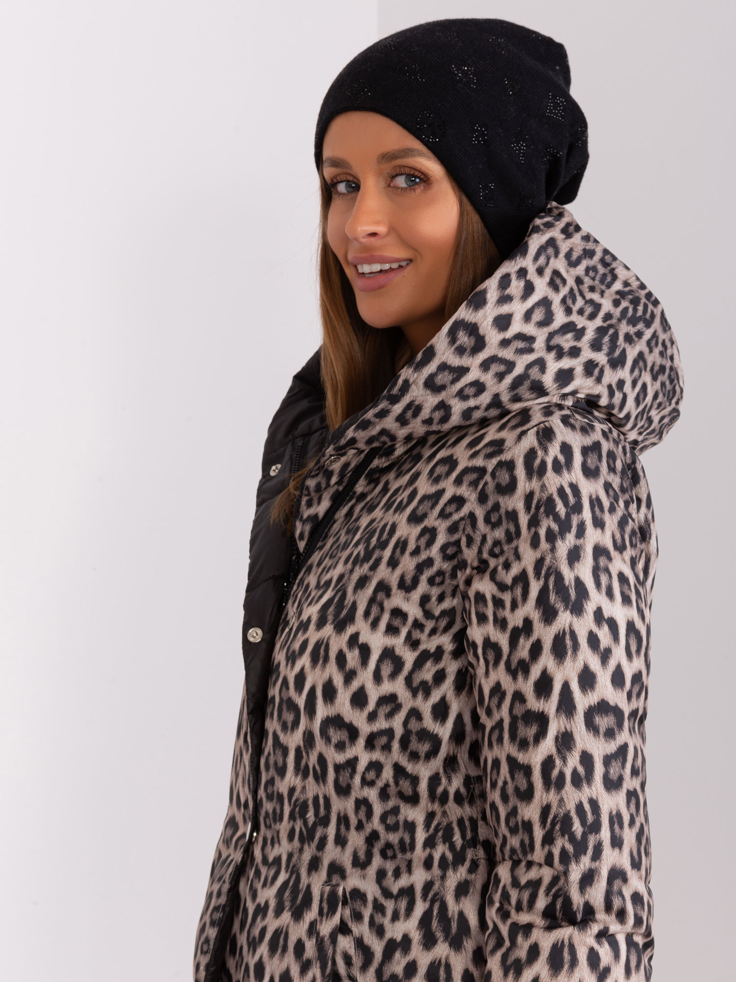 Cap-AT-CZ-2325.96-black