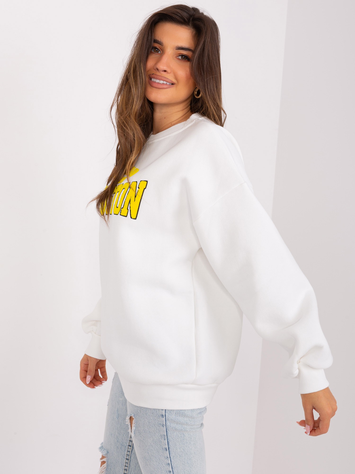 Sweatshirt-EM-BL-617-13.98P-ecru