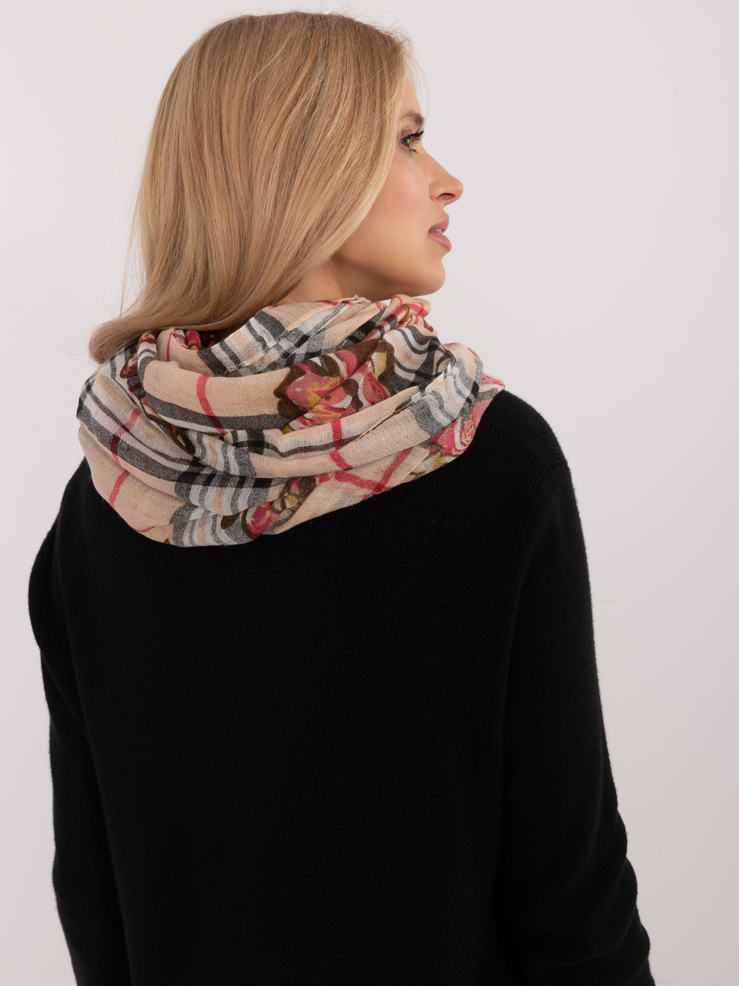 Banna-AT-CH-LM308159.92-Peach