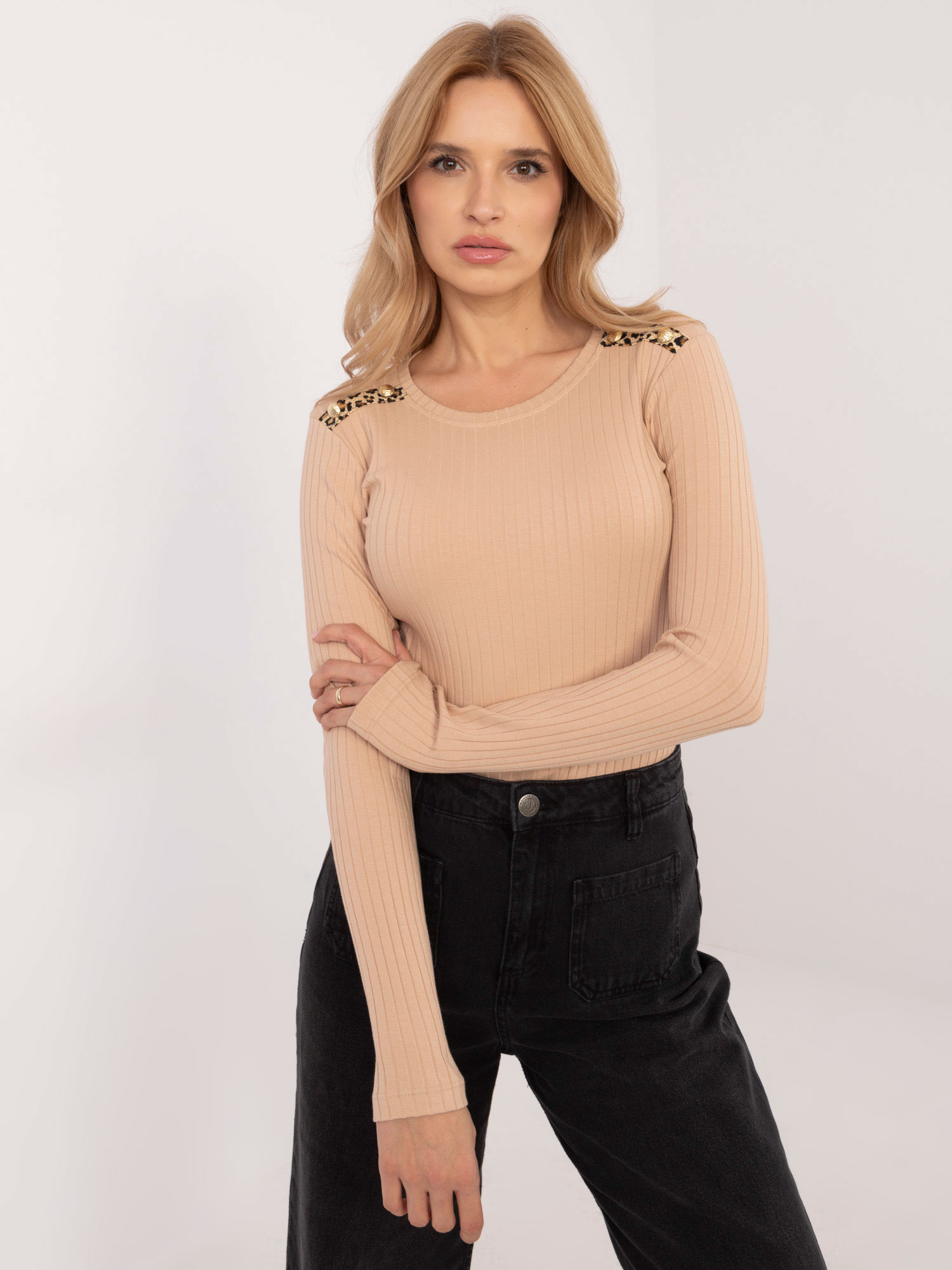 Blouse-RV-BZ-A-210.43-camel