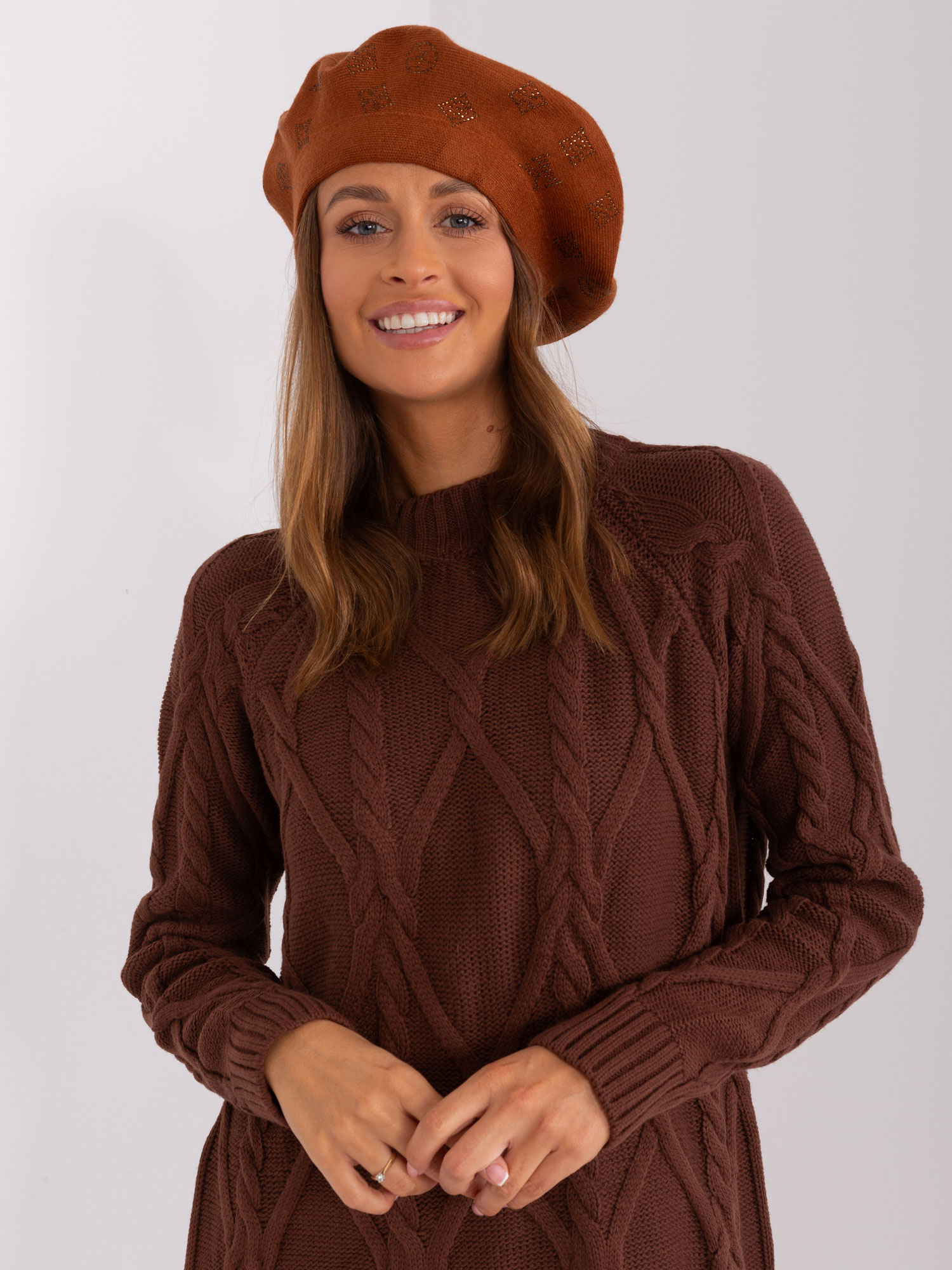 Cap-AT-CZ-2318.26-light brown