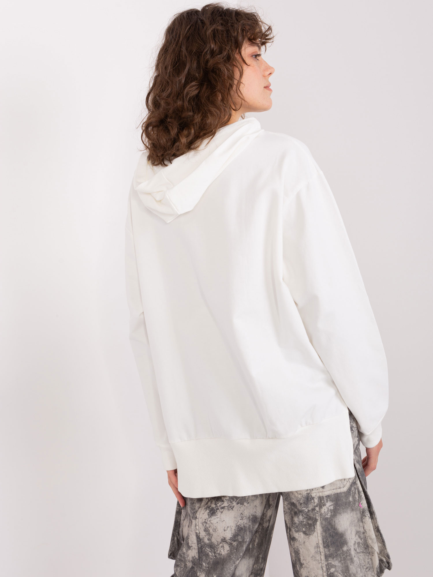 Sweatshirt-RV-BL-9020.01-ecru