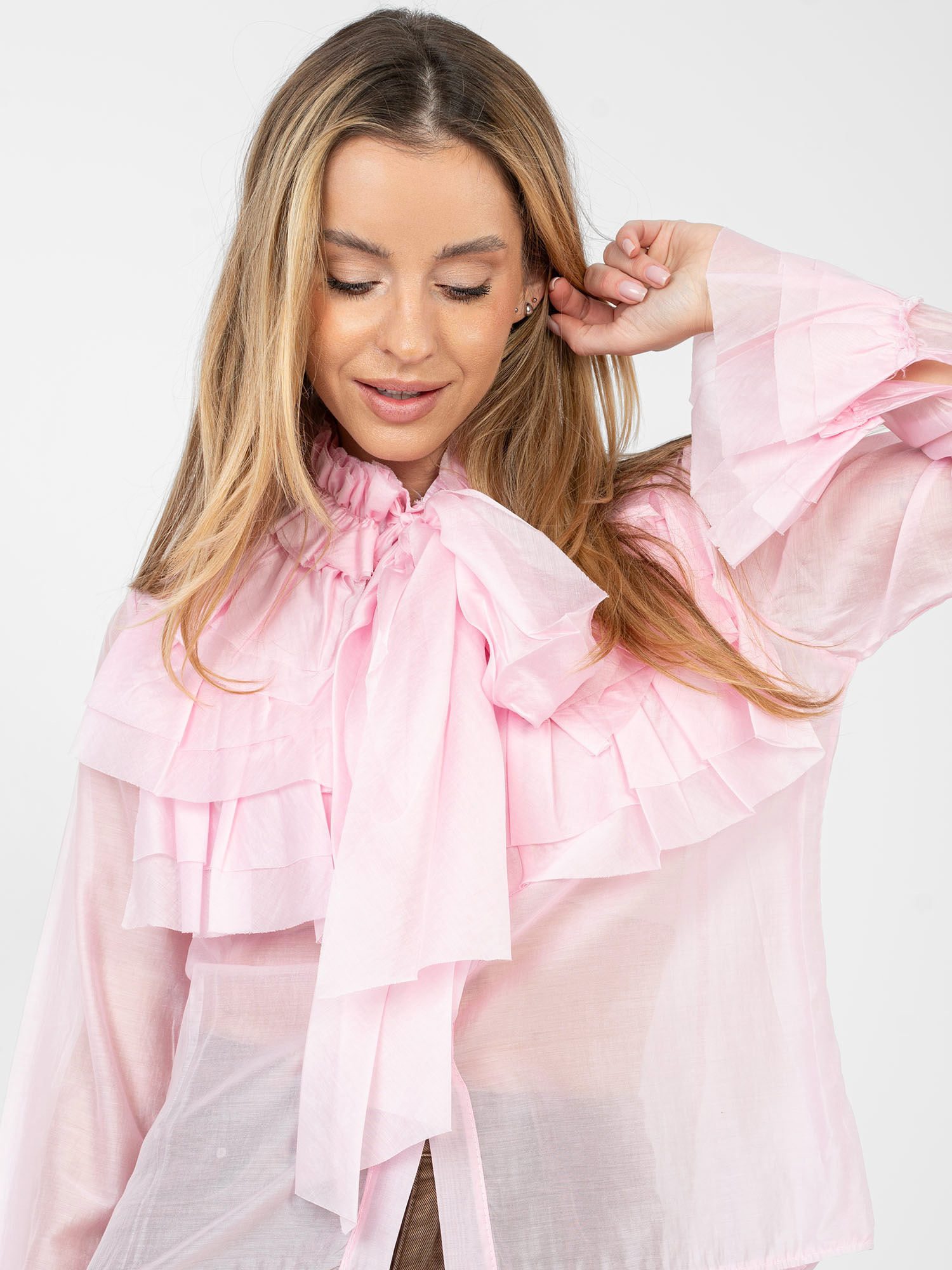 Růžová halenka s volány