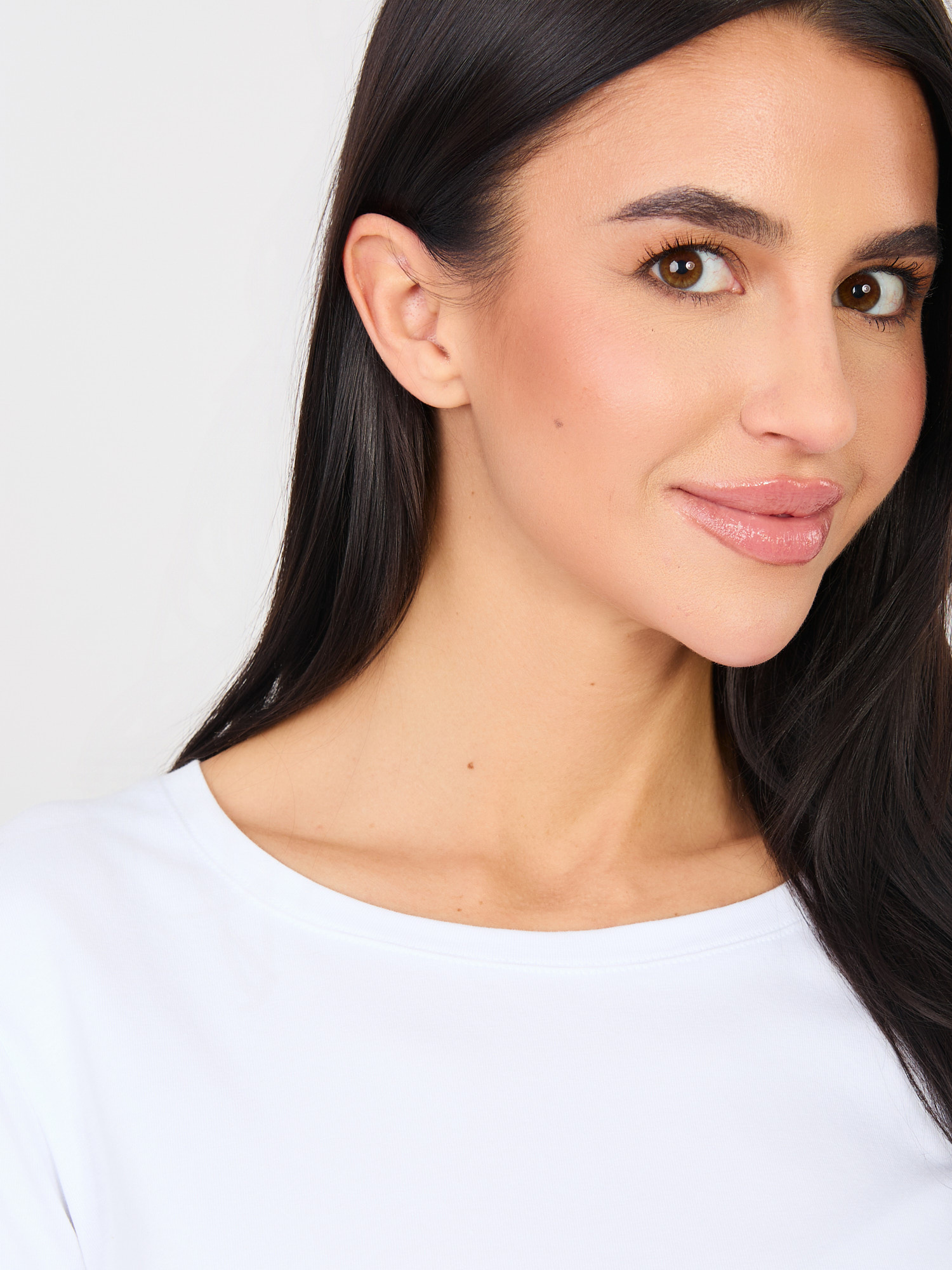 Bílá halenka s dlouhým rukávem