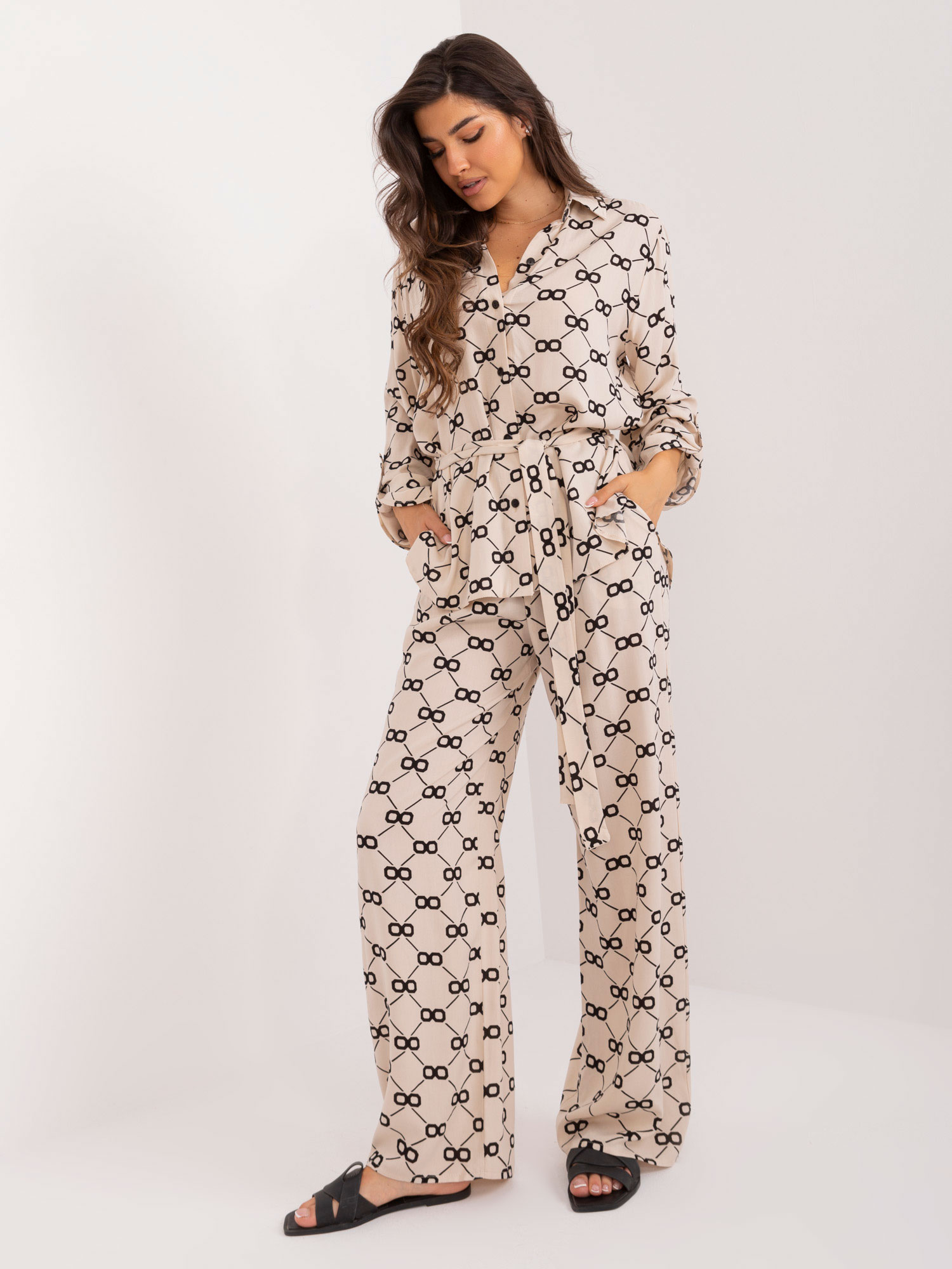 Set-LK-KMPL-509644-1.41X-light beige