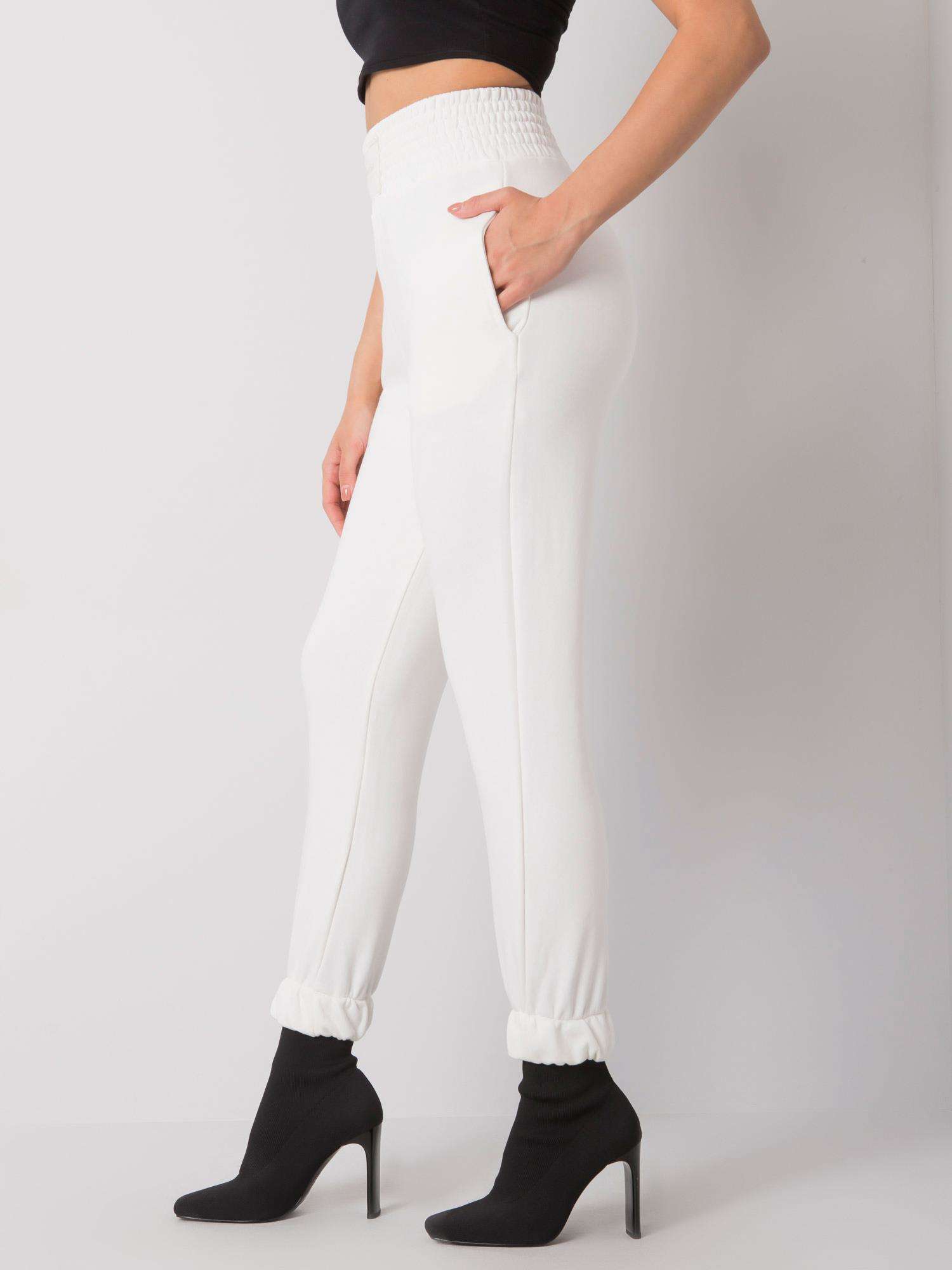Sweatpants-FE-DR-5541.45P-ecru