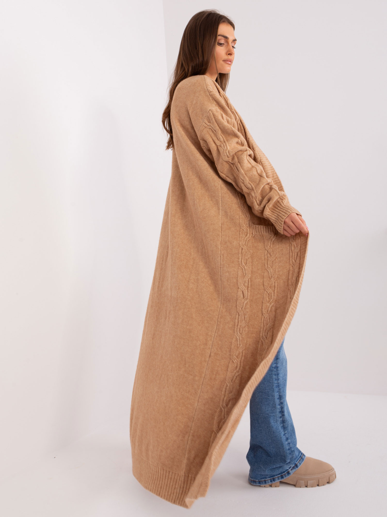 Cardigan-AT-SW-2395.30-camel
