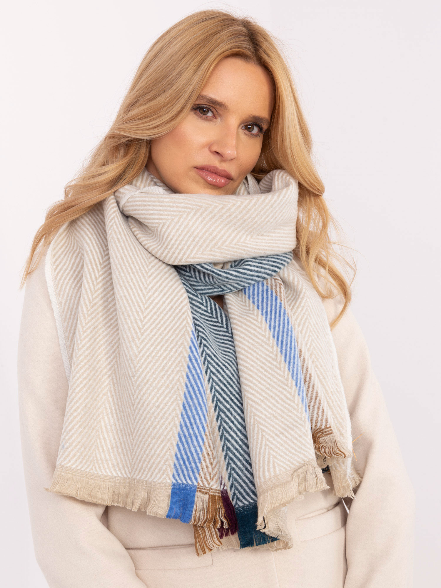 Scarf-AT-SZ-18301.37-beige