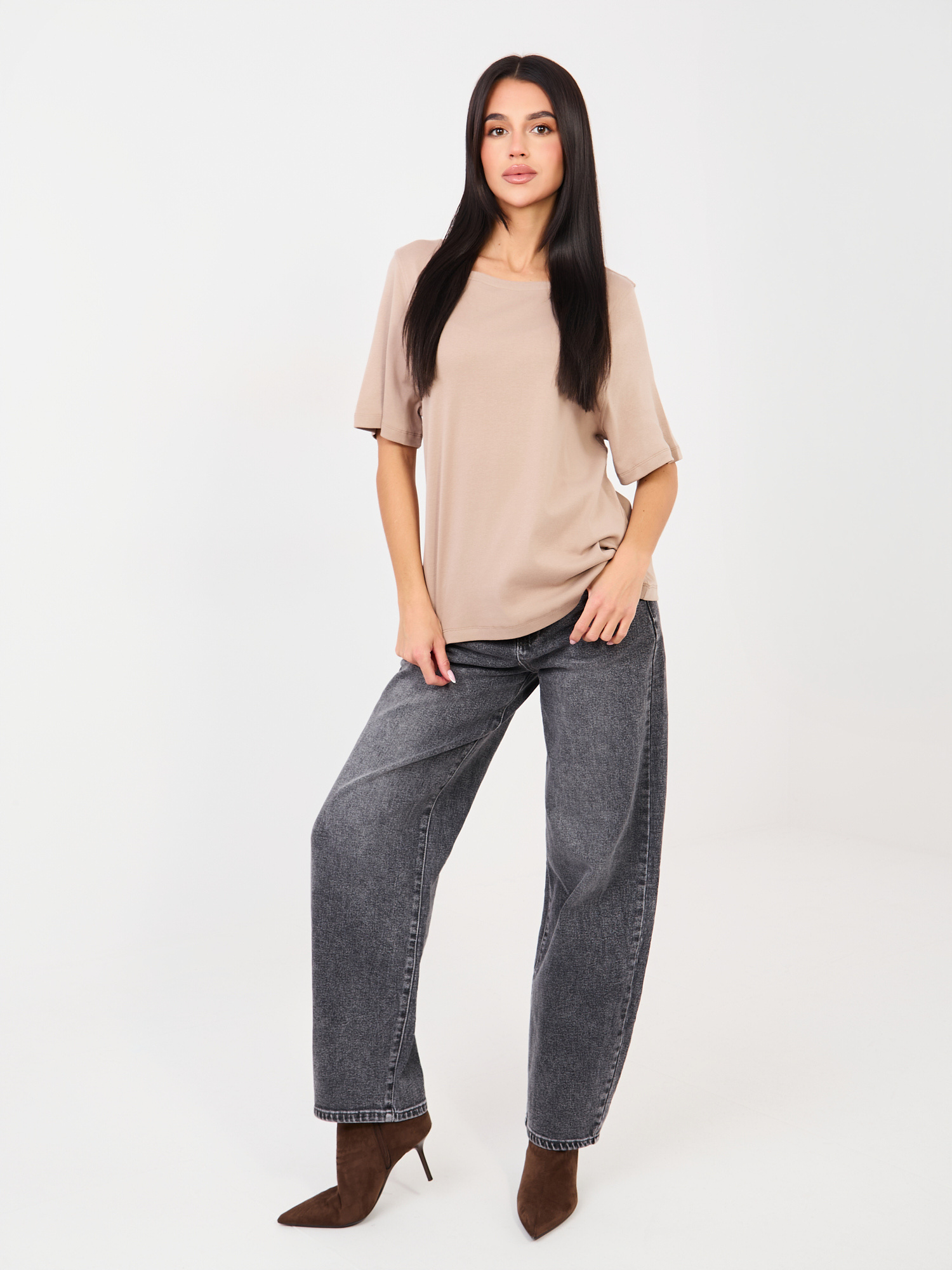 Dámské tričko v tmavě béžové barvě