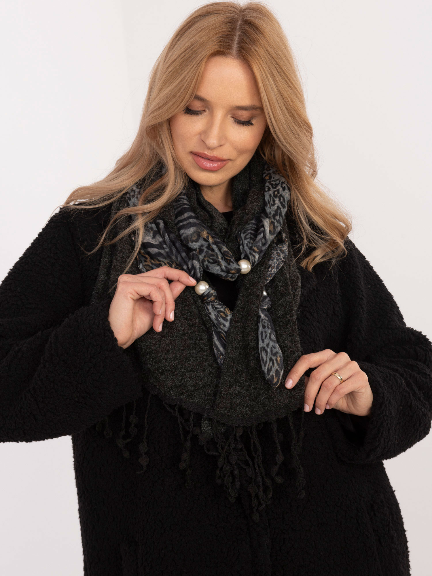 Scarf-AT-SZ-0247.83P-dark gray