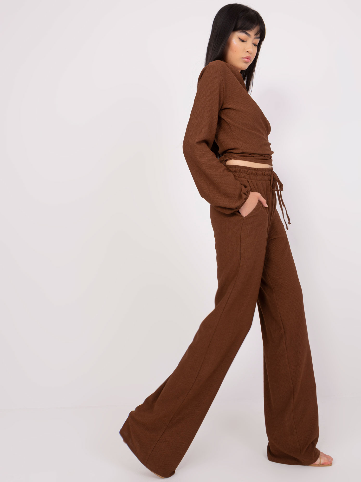 Set-LK-KMPL-509329.12-brown