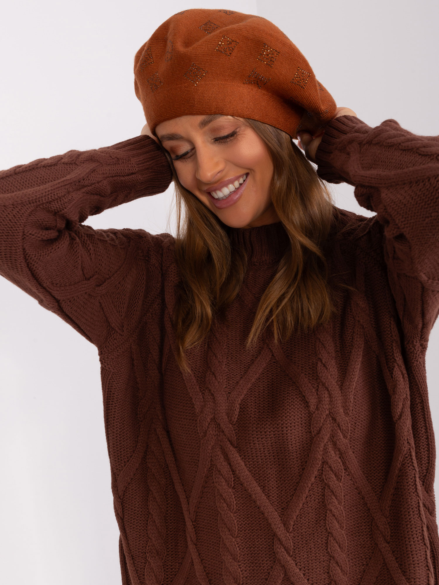 Cap-AT-CZ-2318.26-light brown