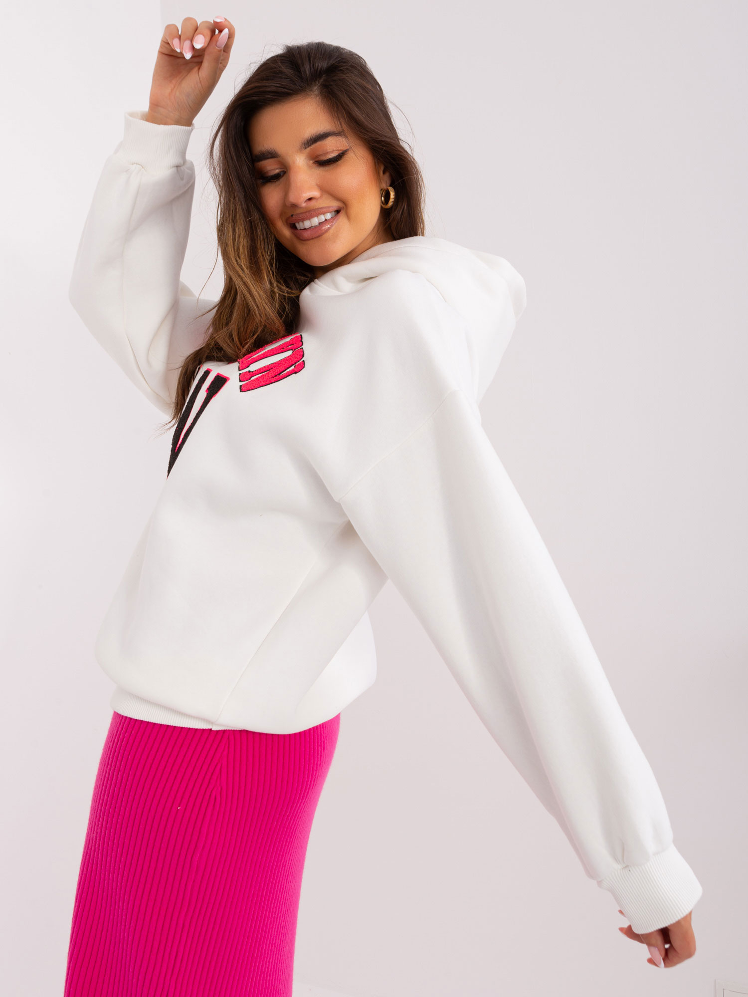 Sweatshirt-EM-BL-656-3.99P-ecru